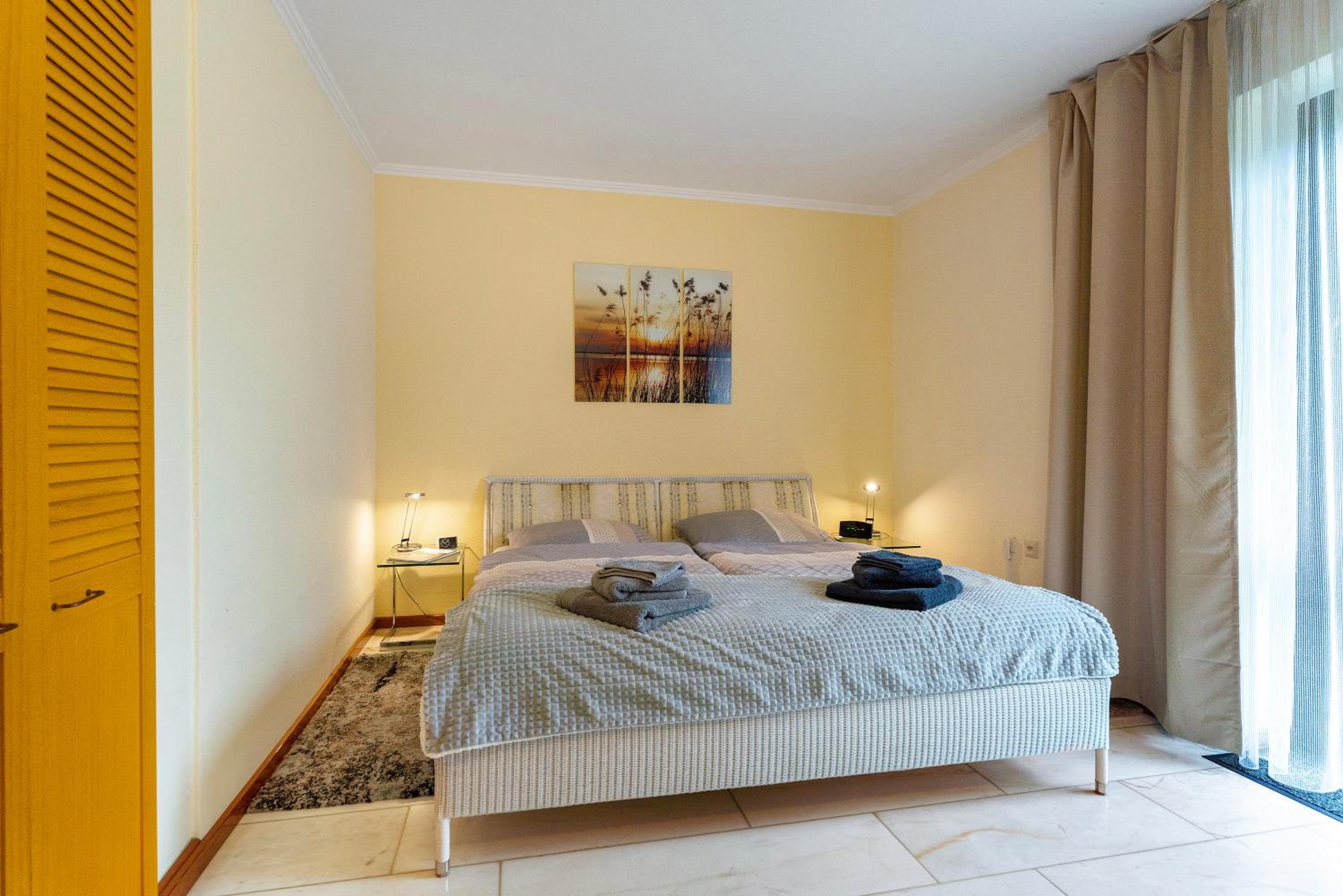 One-Bedroom Apartment with Garden View photo 1
