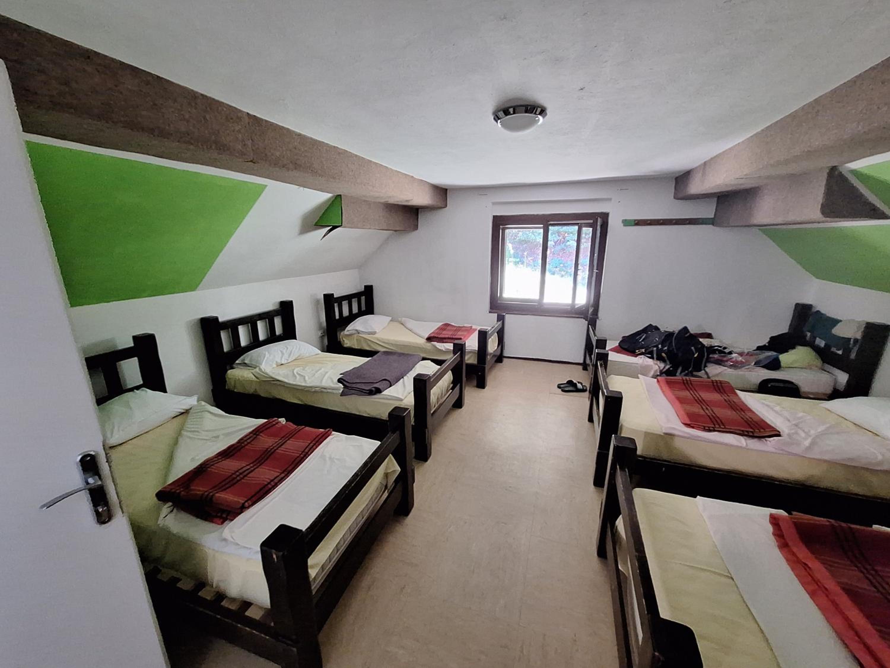 Single Bed in Mixed Dormitory Room photo 3