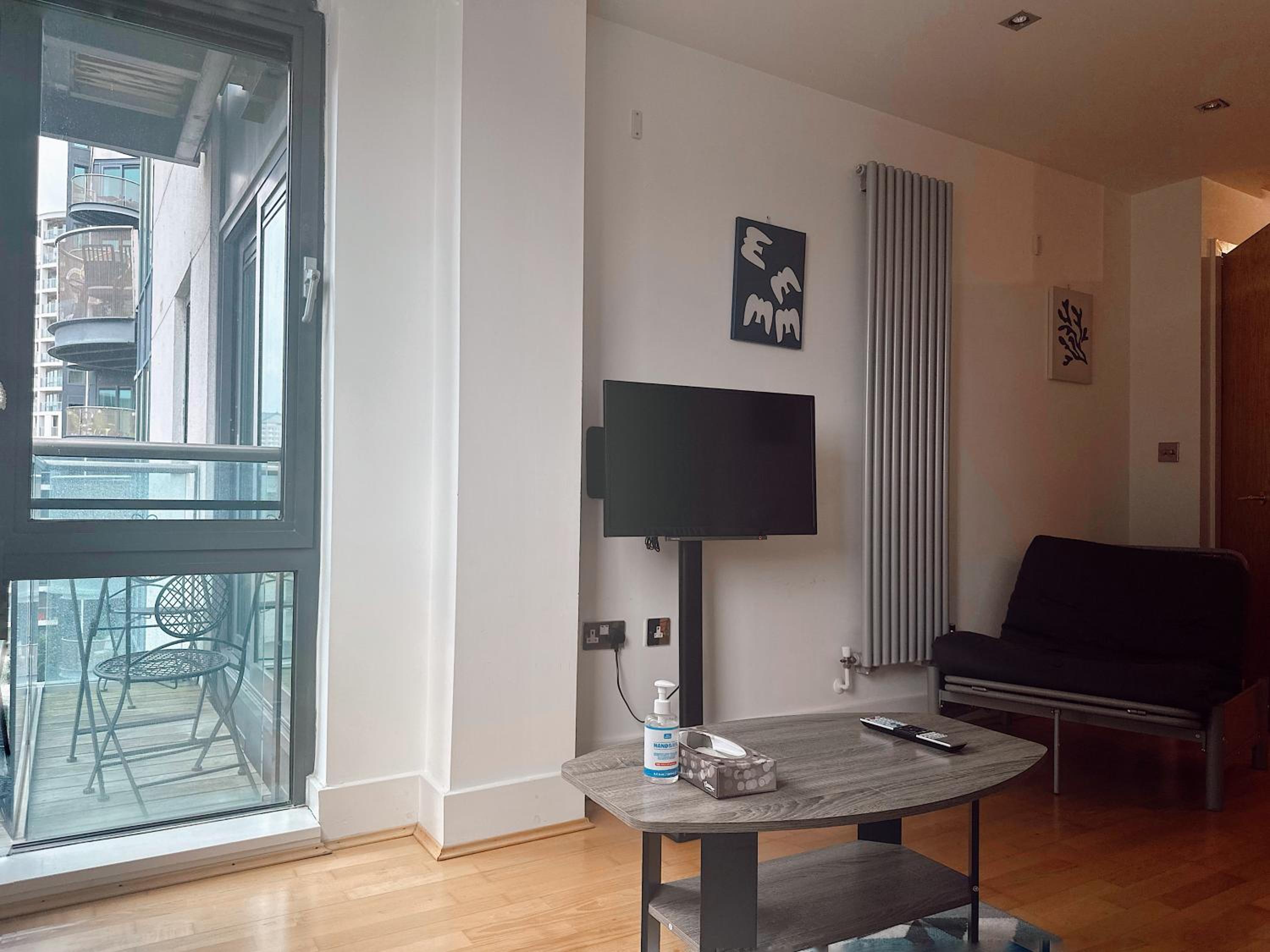Apartment with View and Balcony photo 1