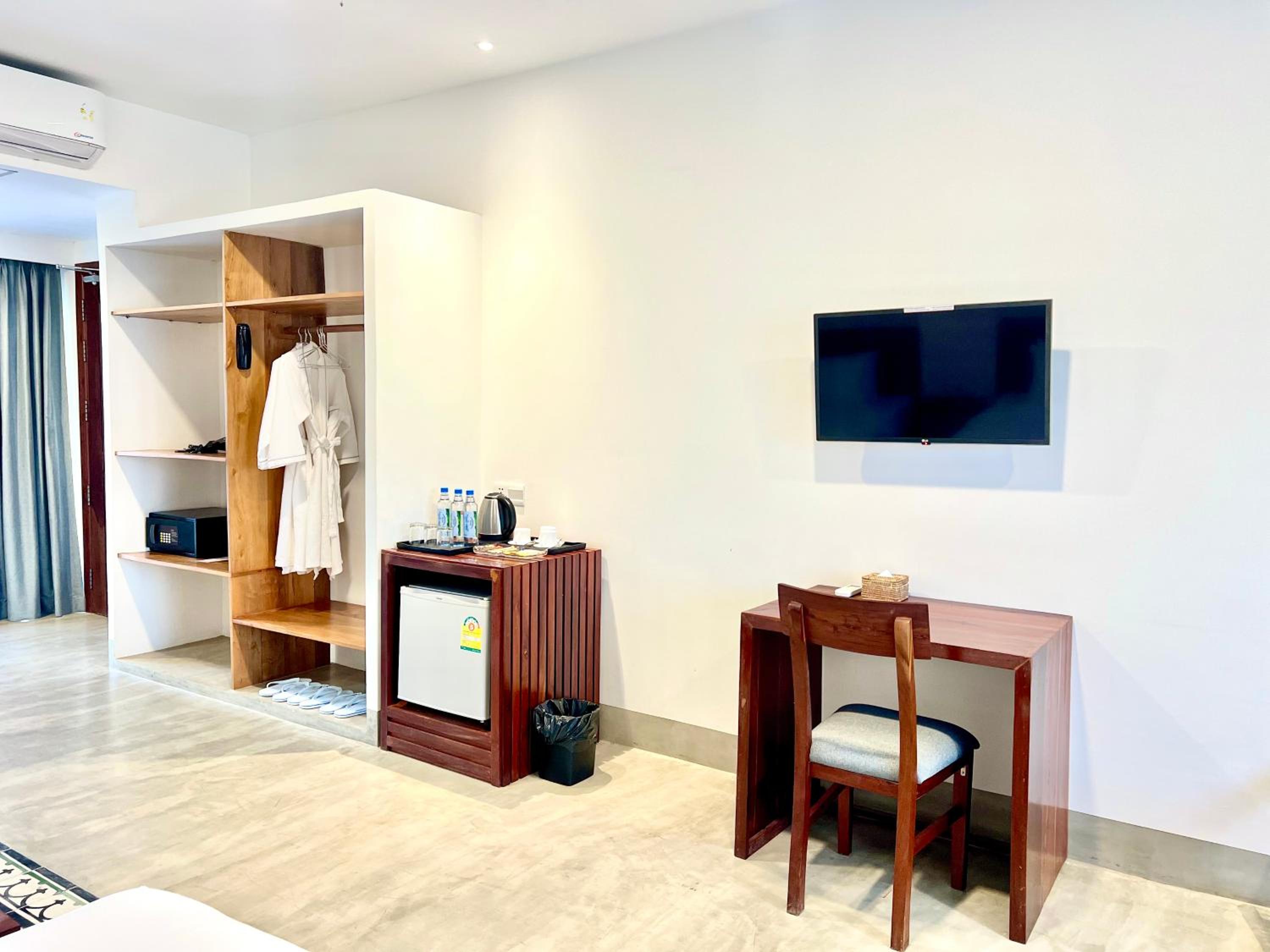 Deluxe Double Room - Photo 6
