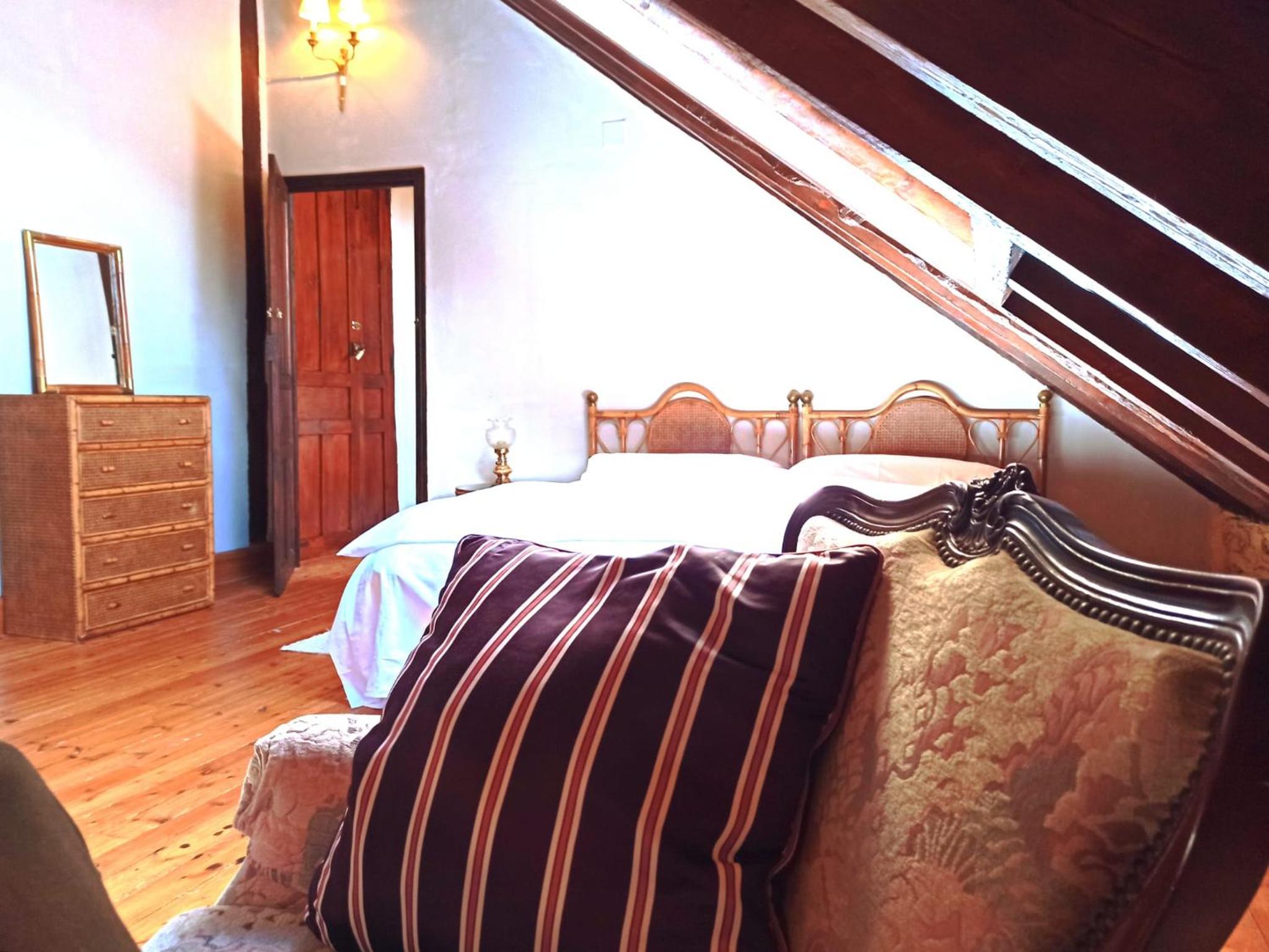Habitación Doble con Baño Privado