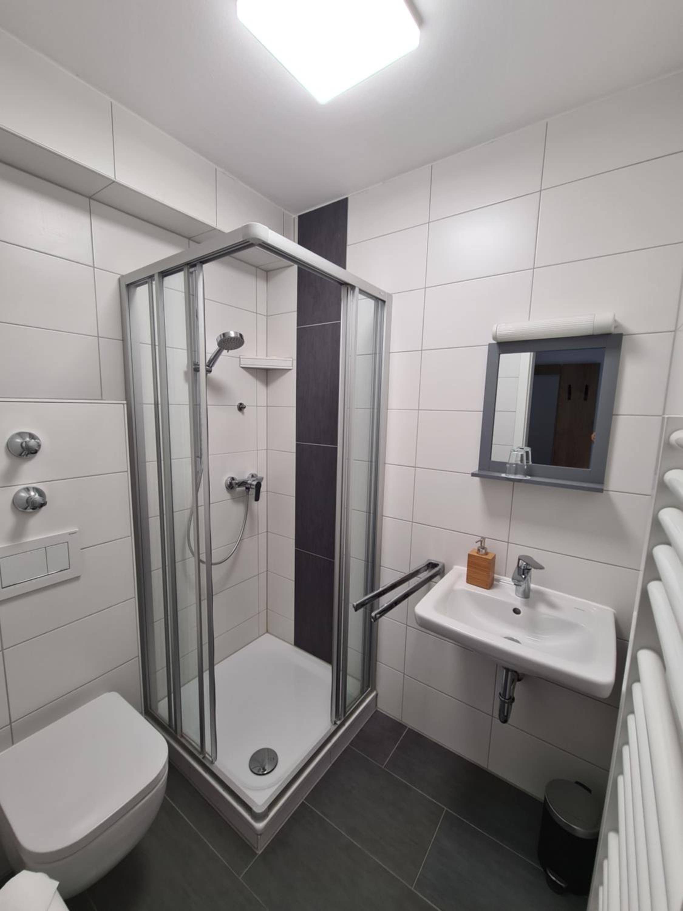 Double or Twin Room - Photo 2
