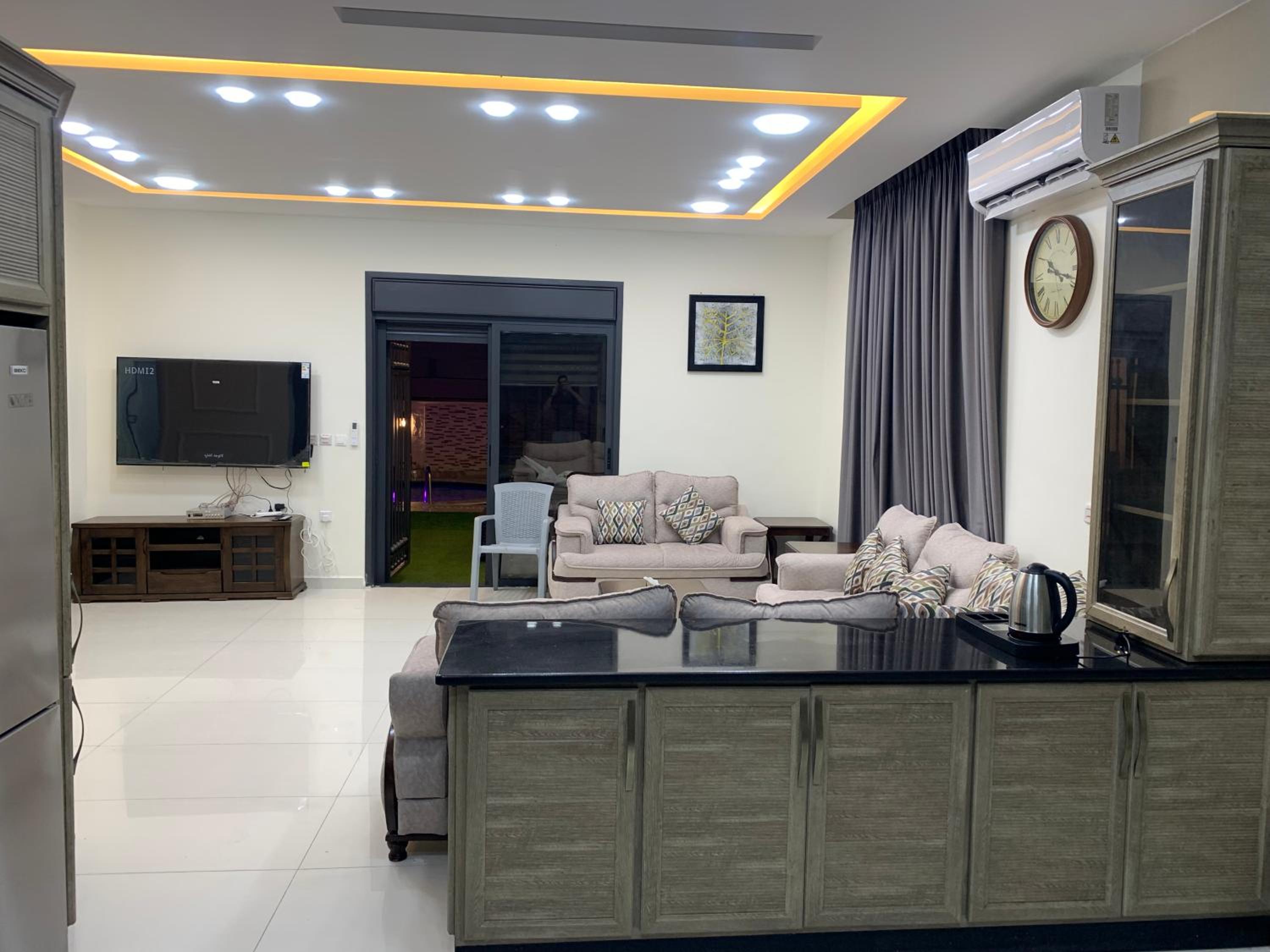 Villa photo 1