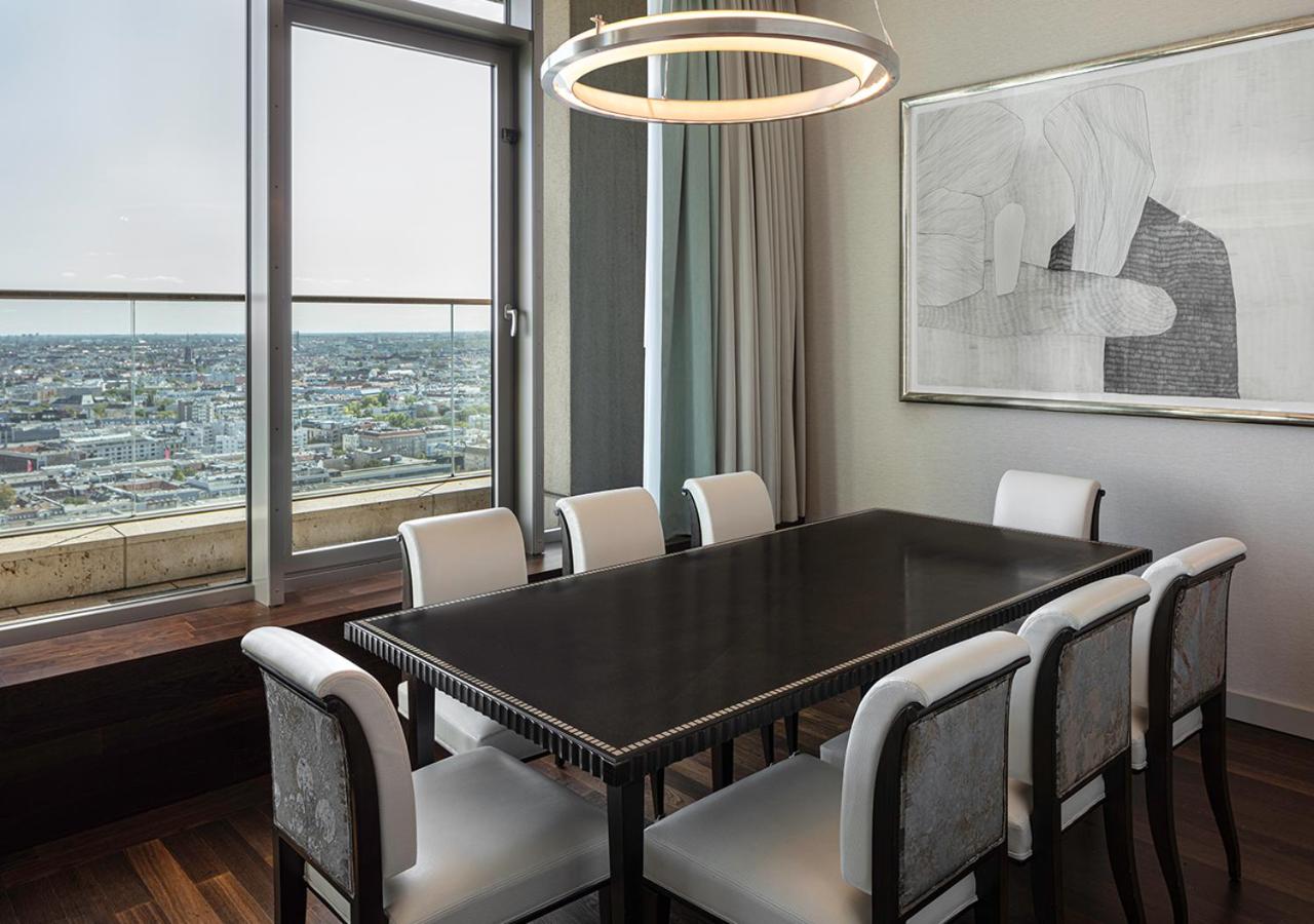 Premier Grand Tower Suite