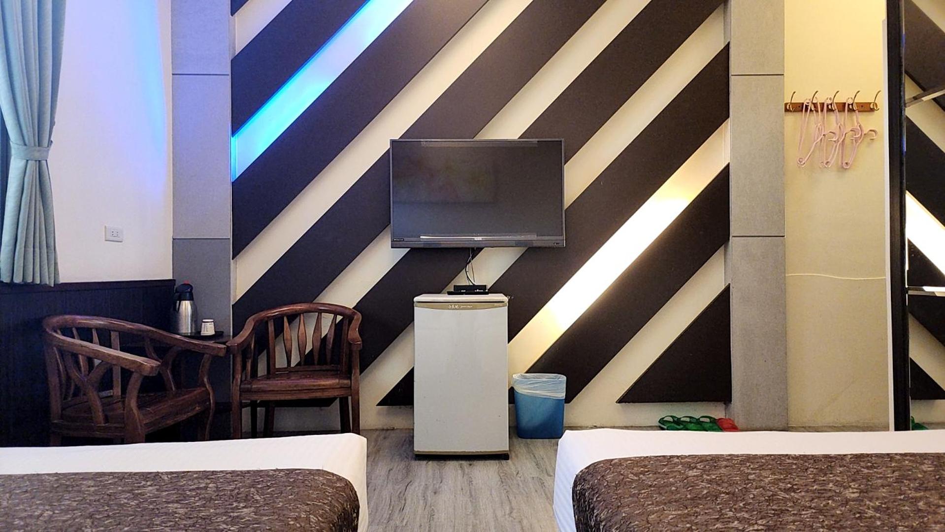 Standard Quadruple Room - Photo 3