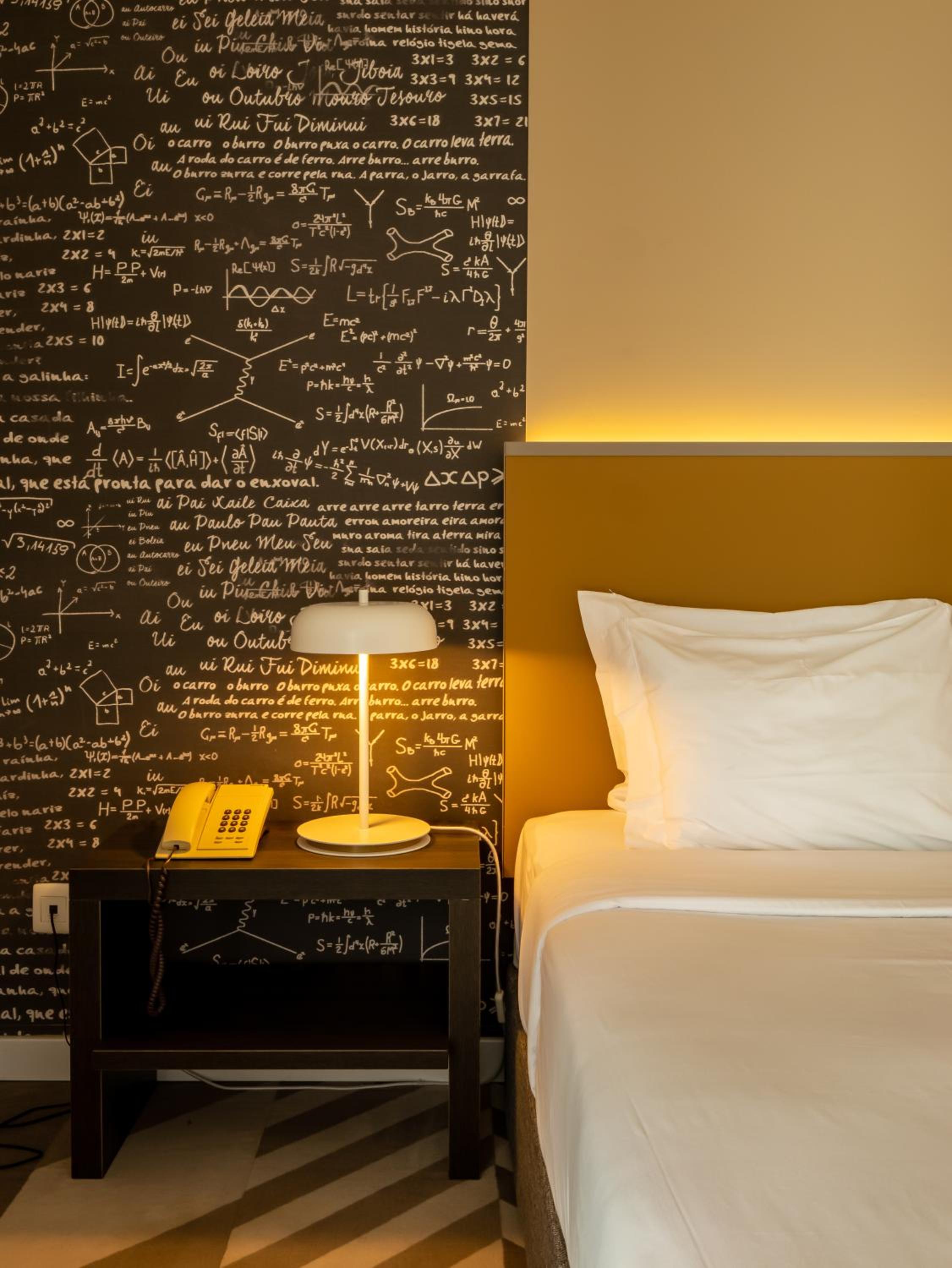 Double or Twin Room - Photo 1