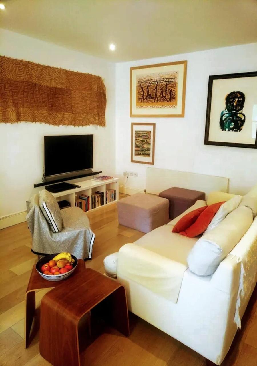 Two-Bedroom Apartment photo 2