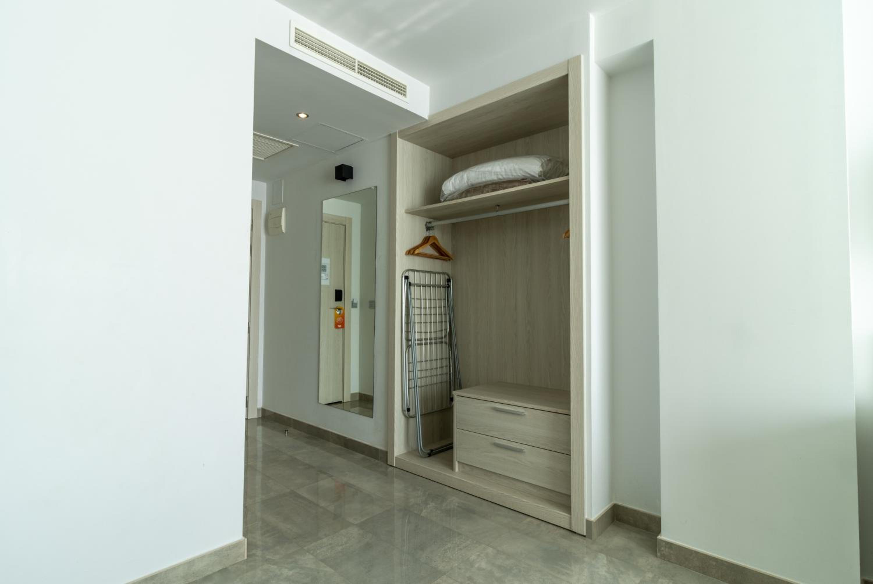 Habitación Doble Deluxe en Planta con Vista al Mar