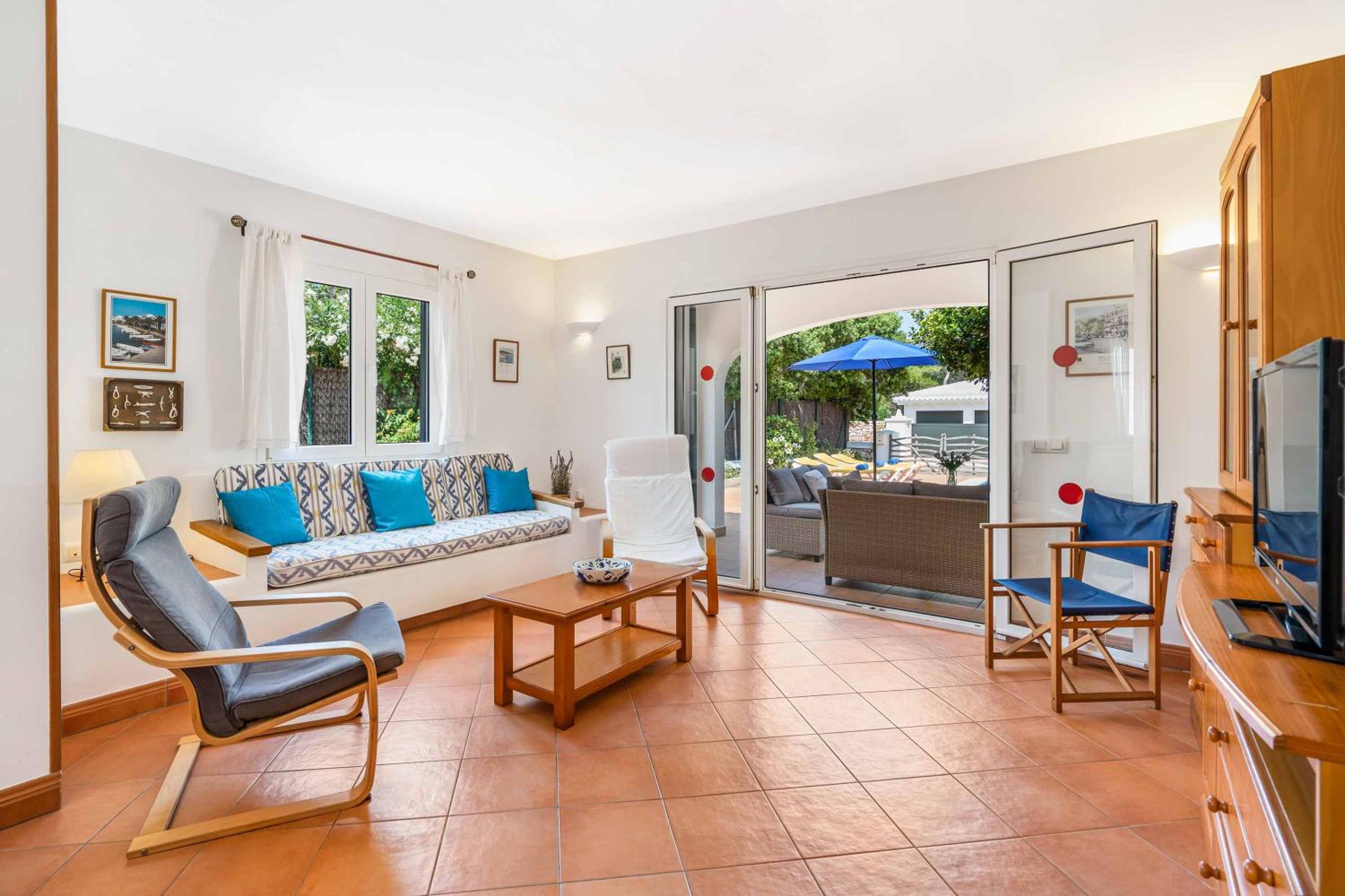 Villa de Tres Habitaciones