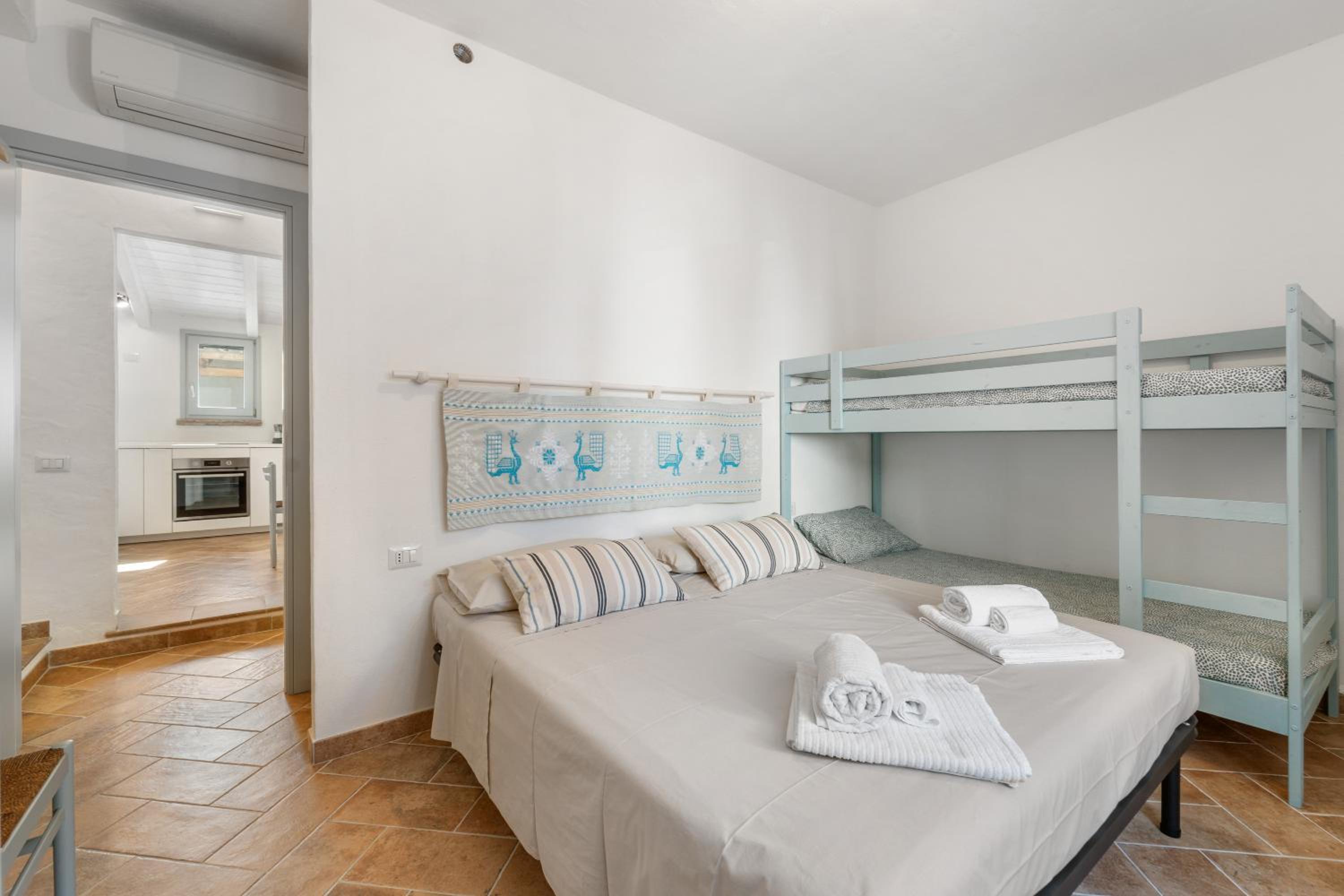 Two-Bedroom House photo 2