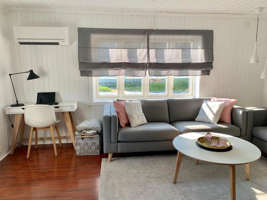 Three-Bedroom House photo 1