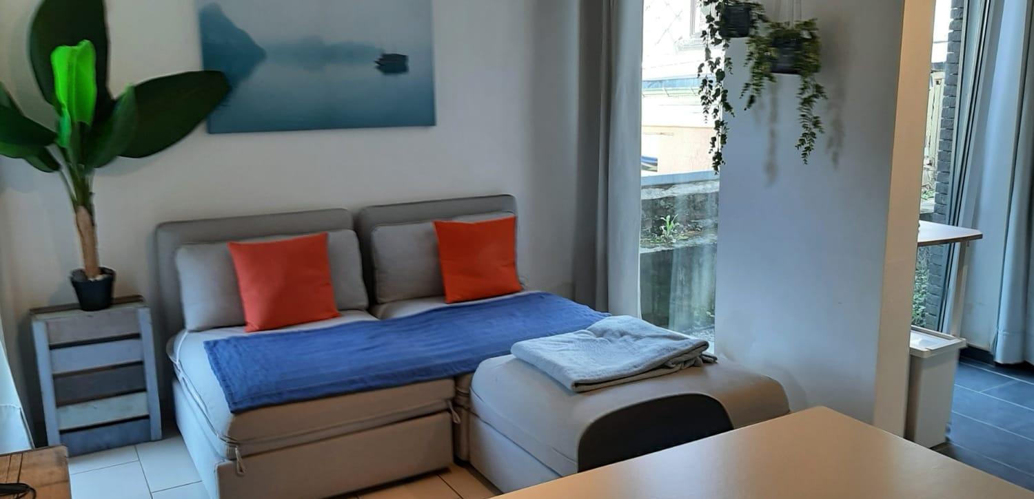 One-Bedroom Apartment photo 1