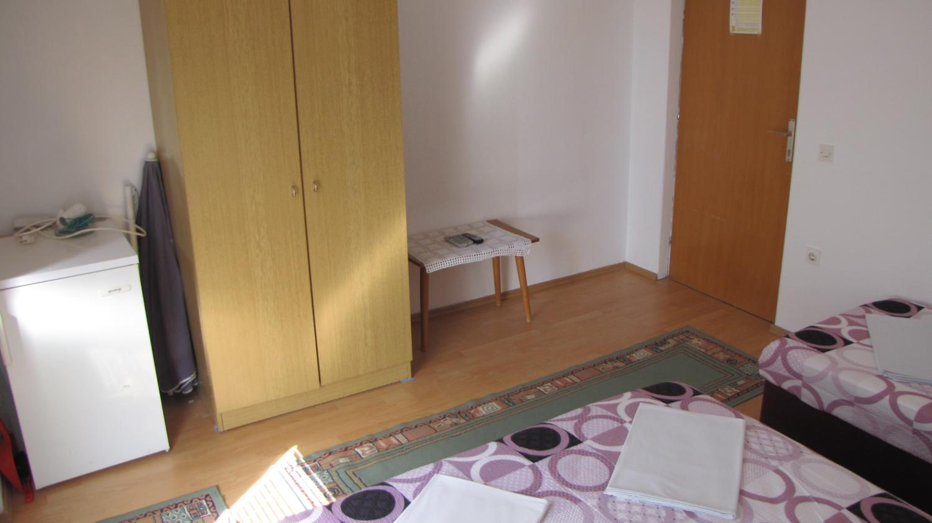 Apartment with Balcony photo 3