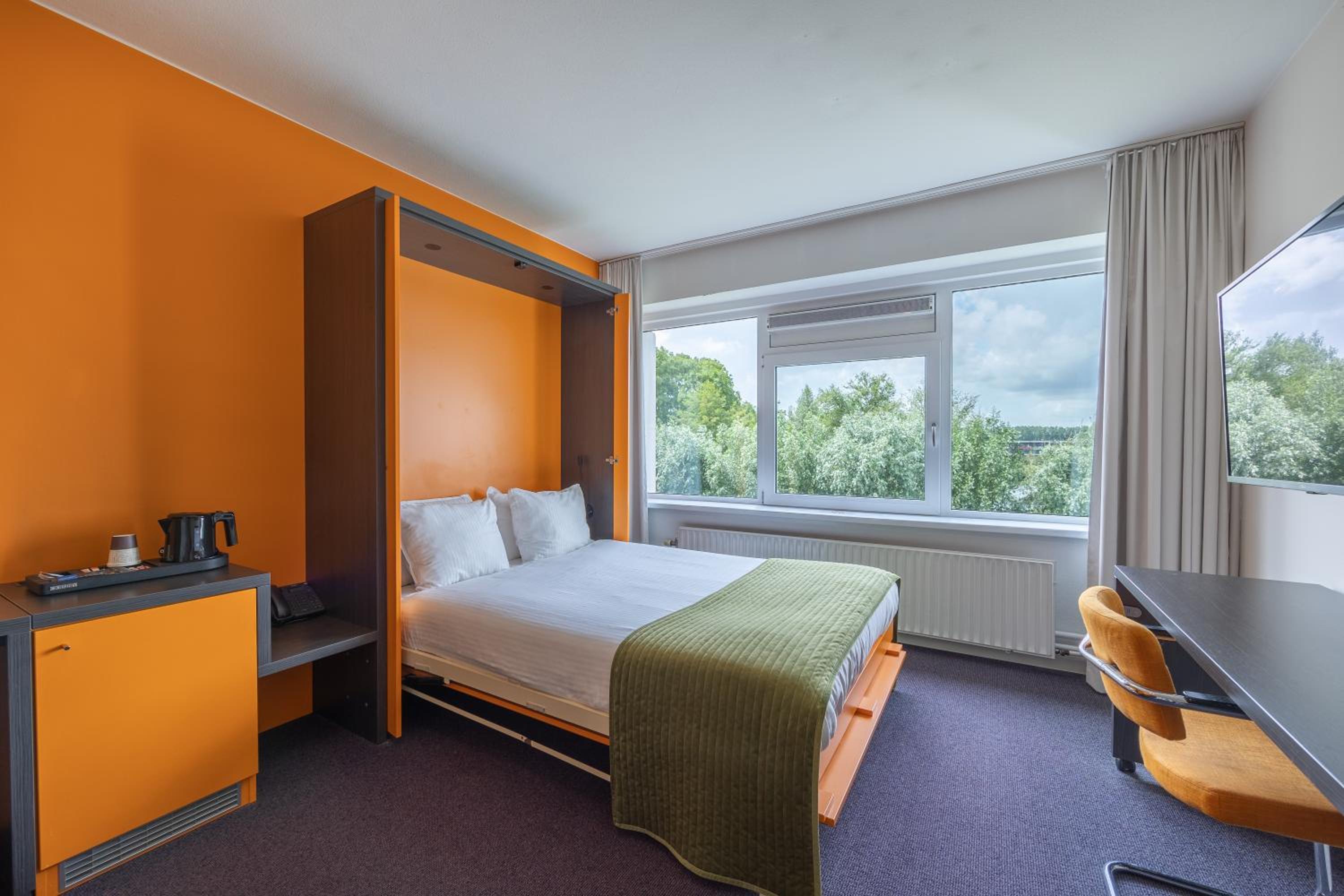 Single Room Waterfront  photo 1