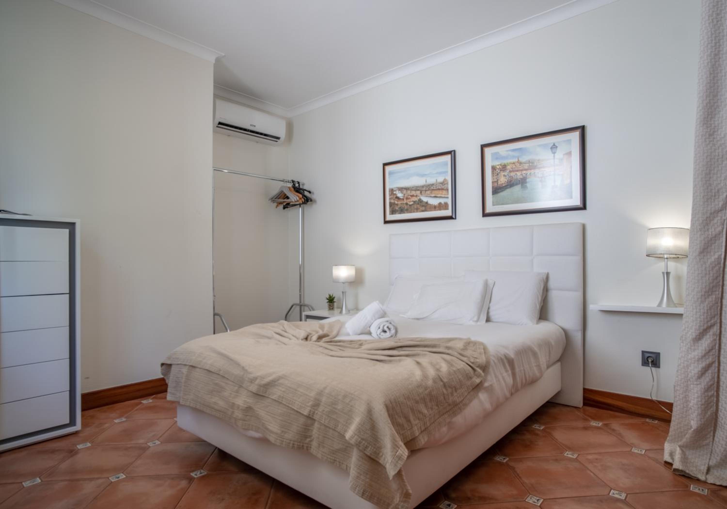 Villa photo 1
