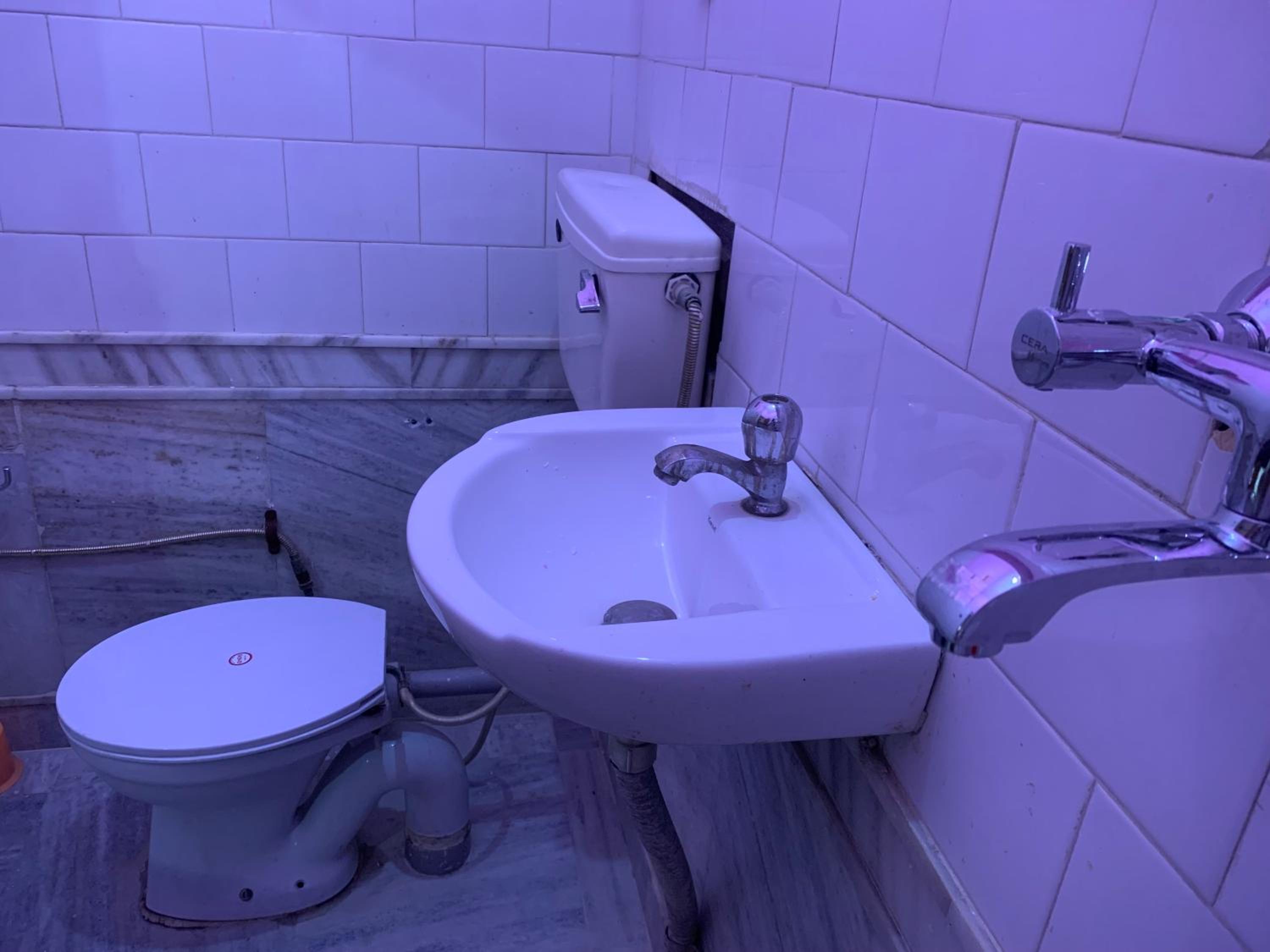 Budget Double Room photo 2