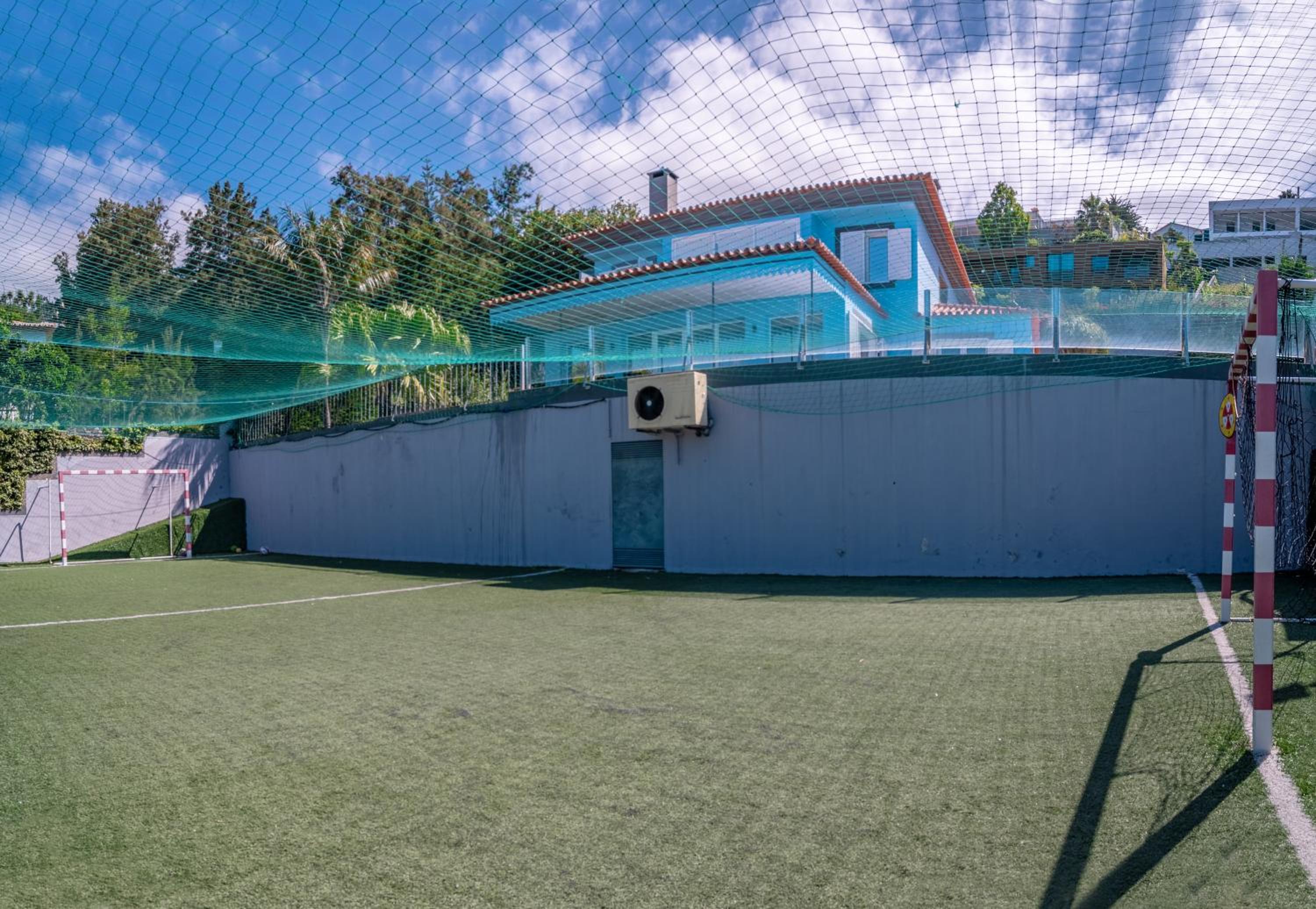 Villa photo 3