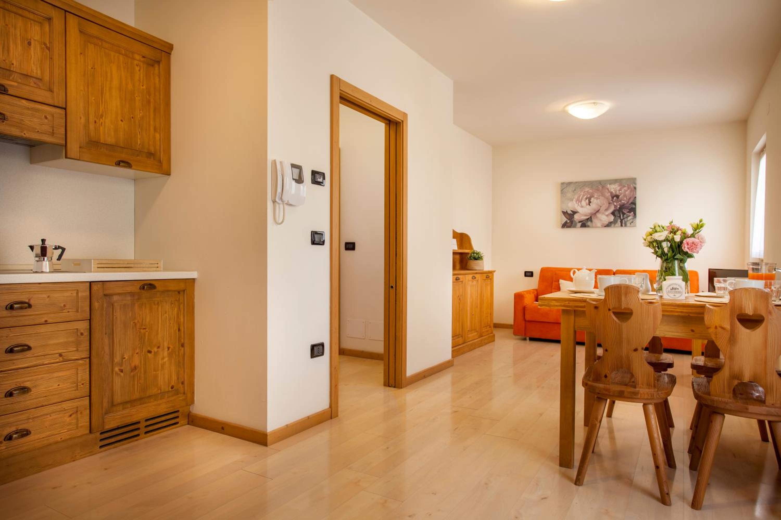 One-Bedroom Apartment (4 Adults)