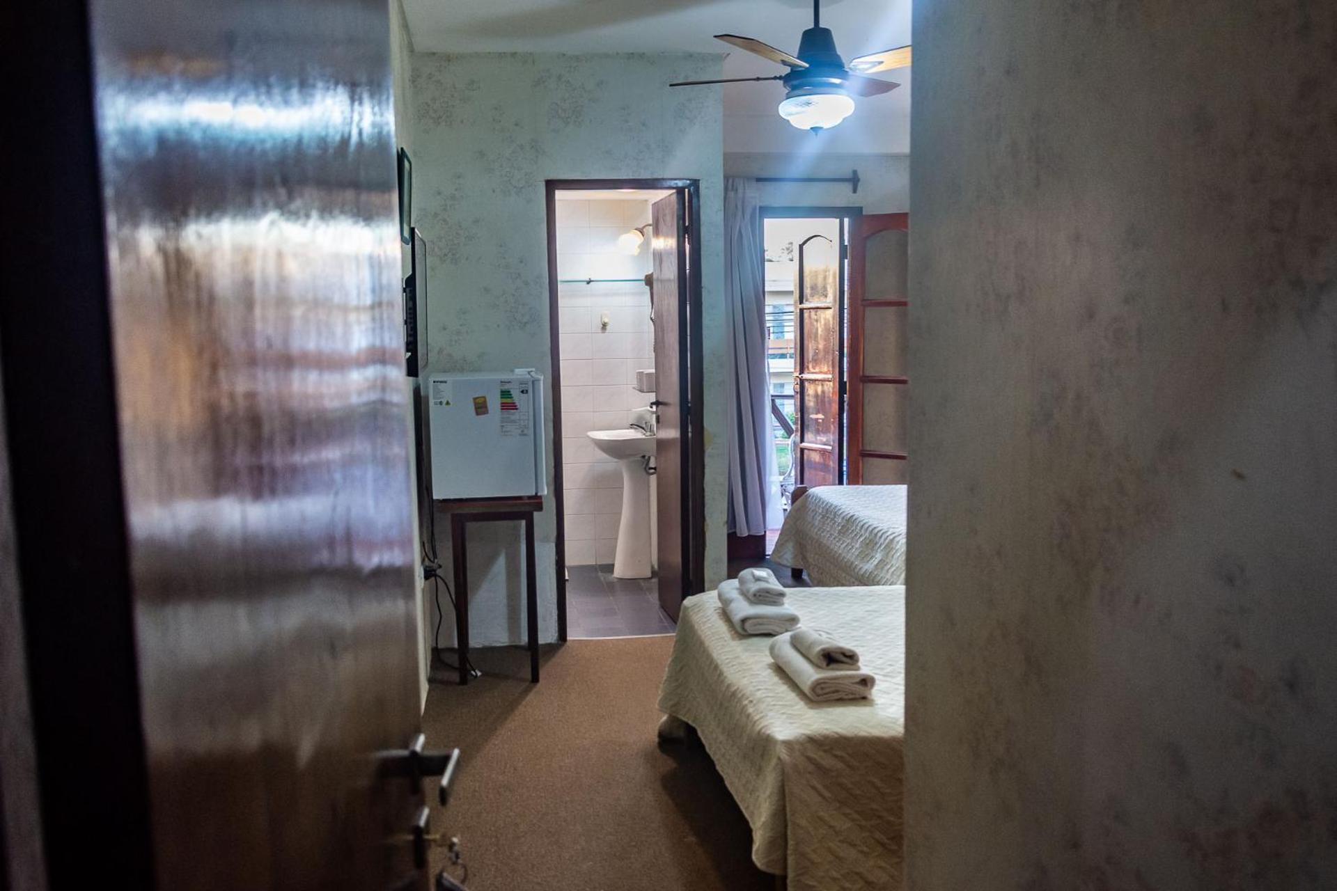 Triple Room with Private Bathroom photo 1