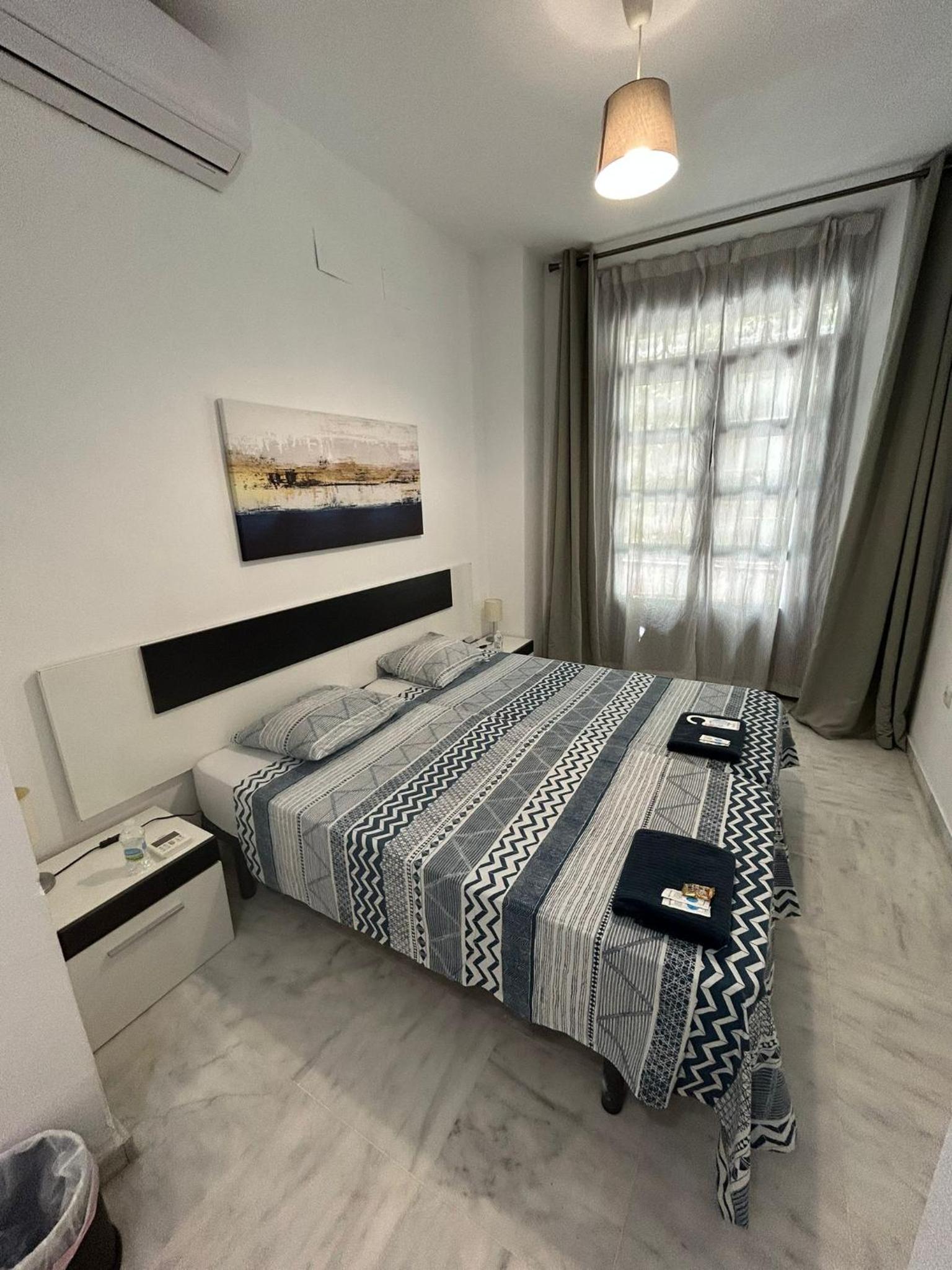 Habitación Doble con Baño Privado
