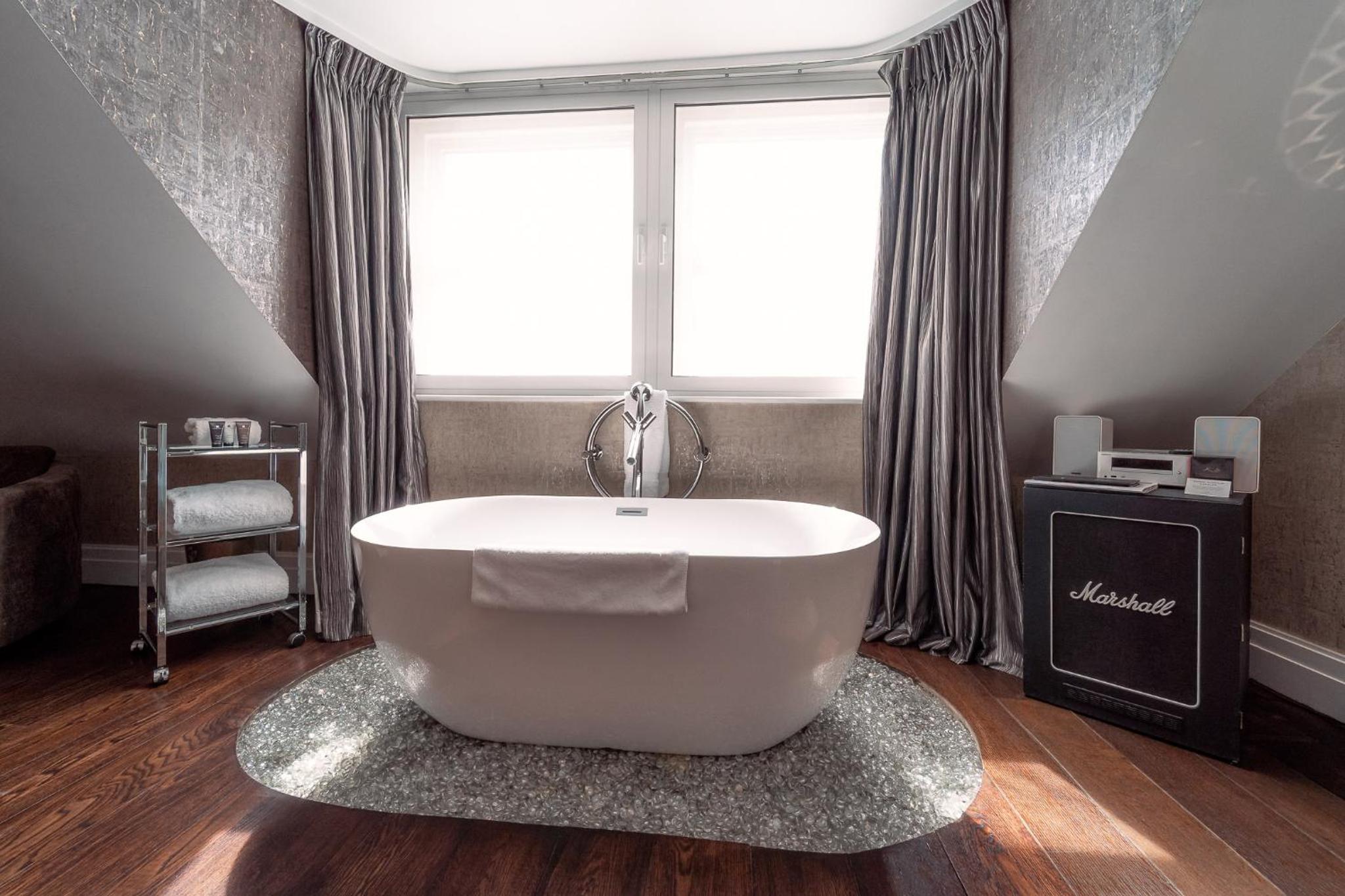 Deluxe Loft Suite photo 2