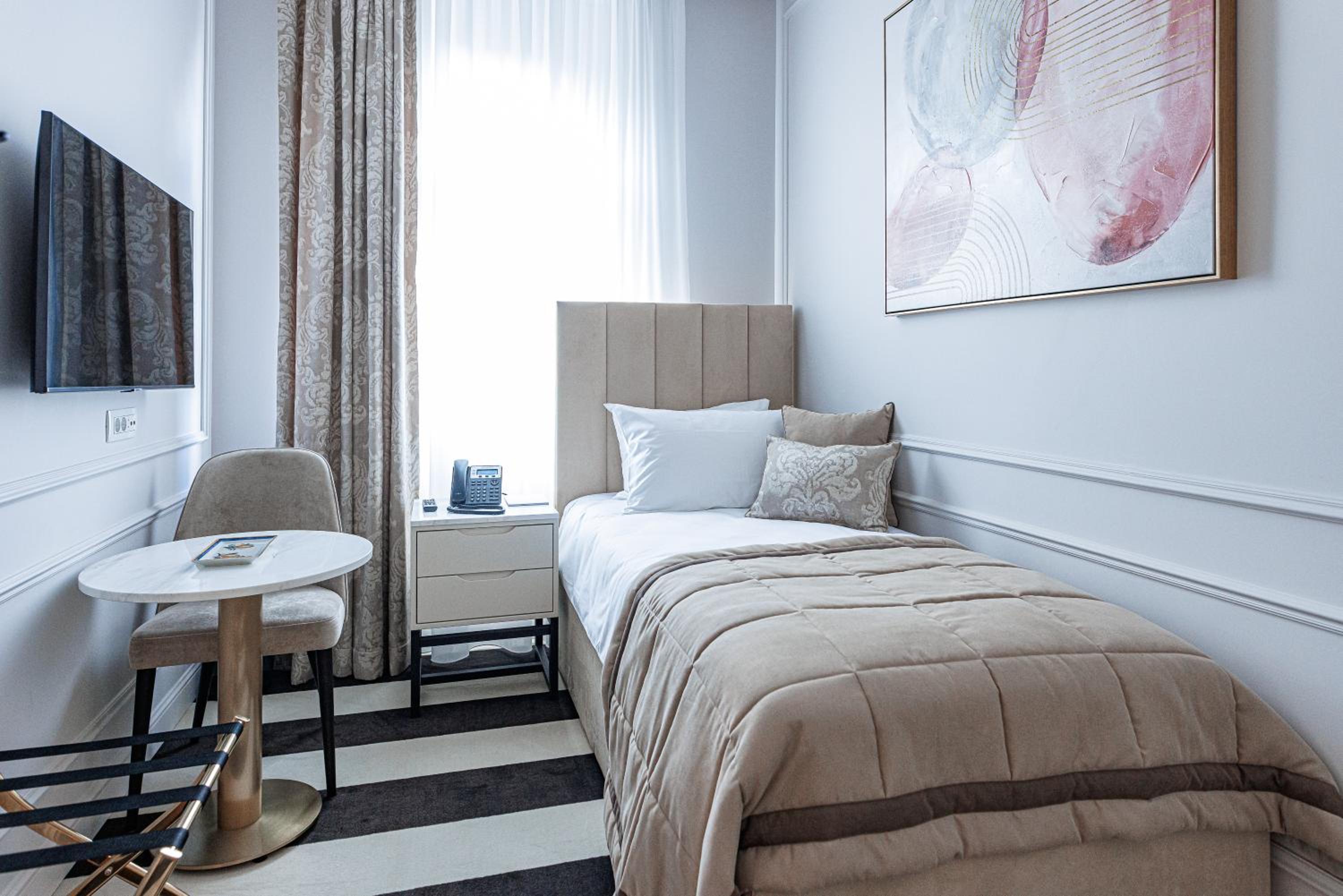 Deluxe Single Room photo 1