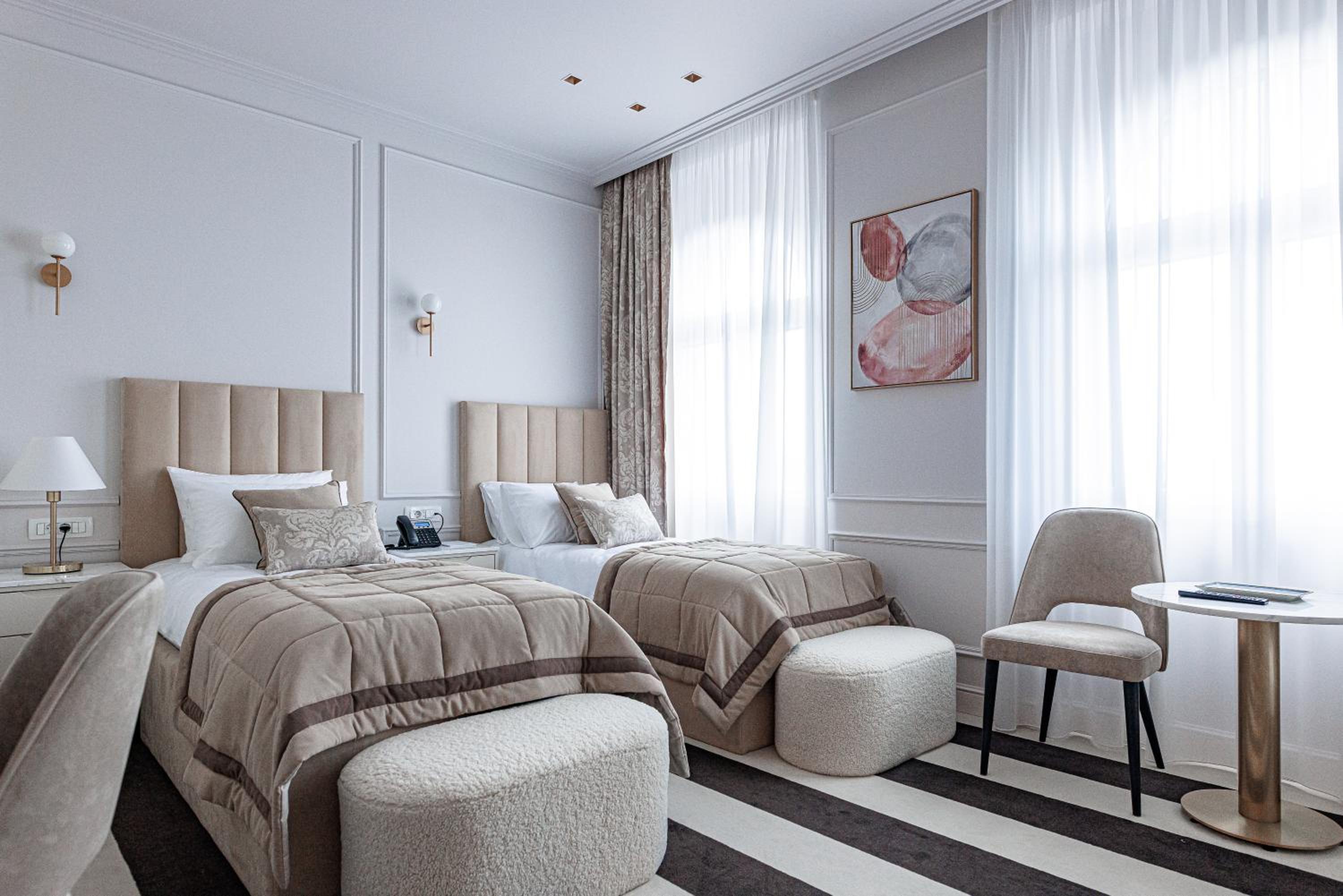 Superior Twin Room photo 1