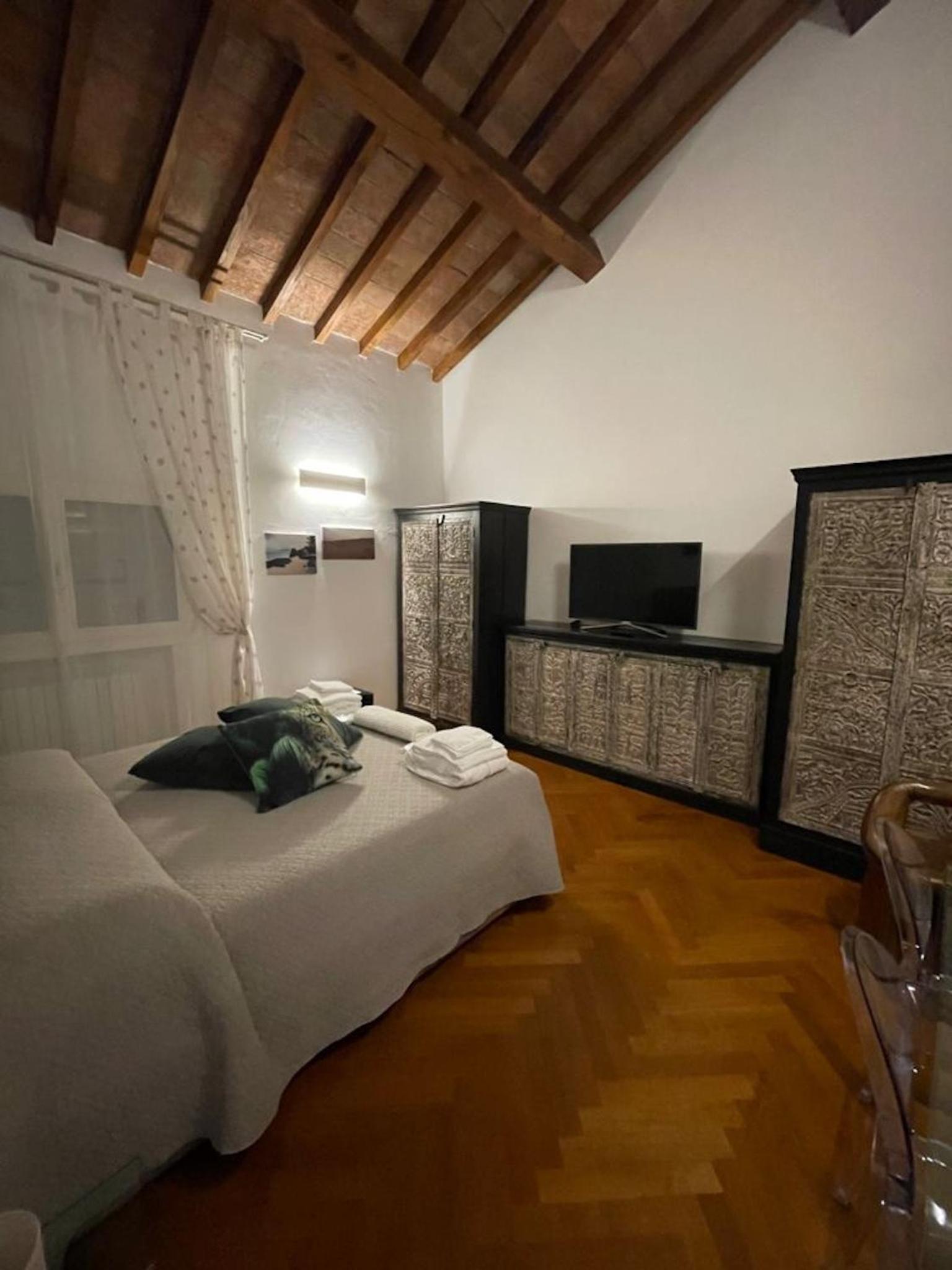 Superior Double Room - Photo 1