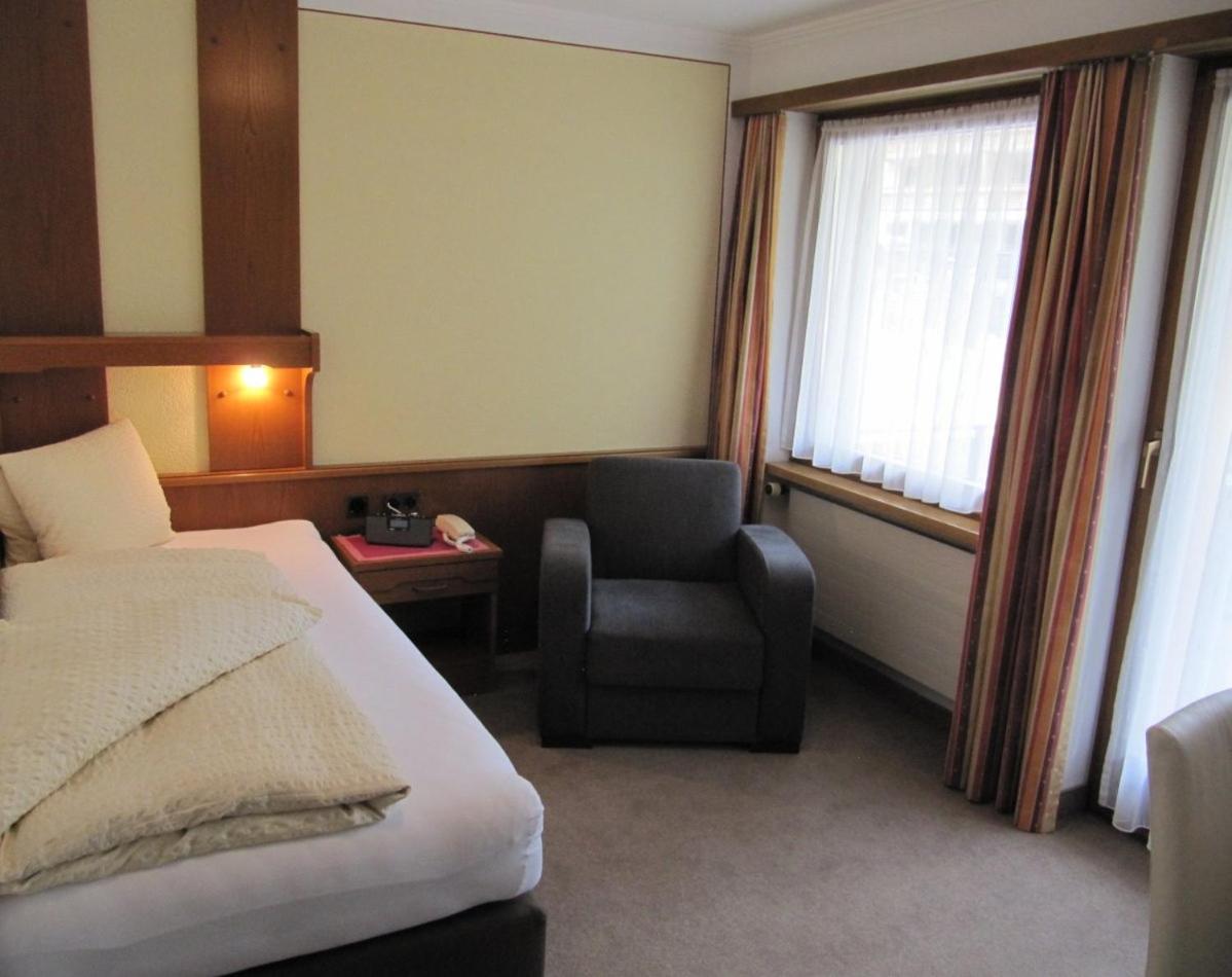 Single Room with Balcony photo 2