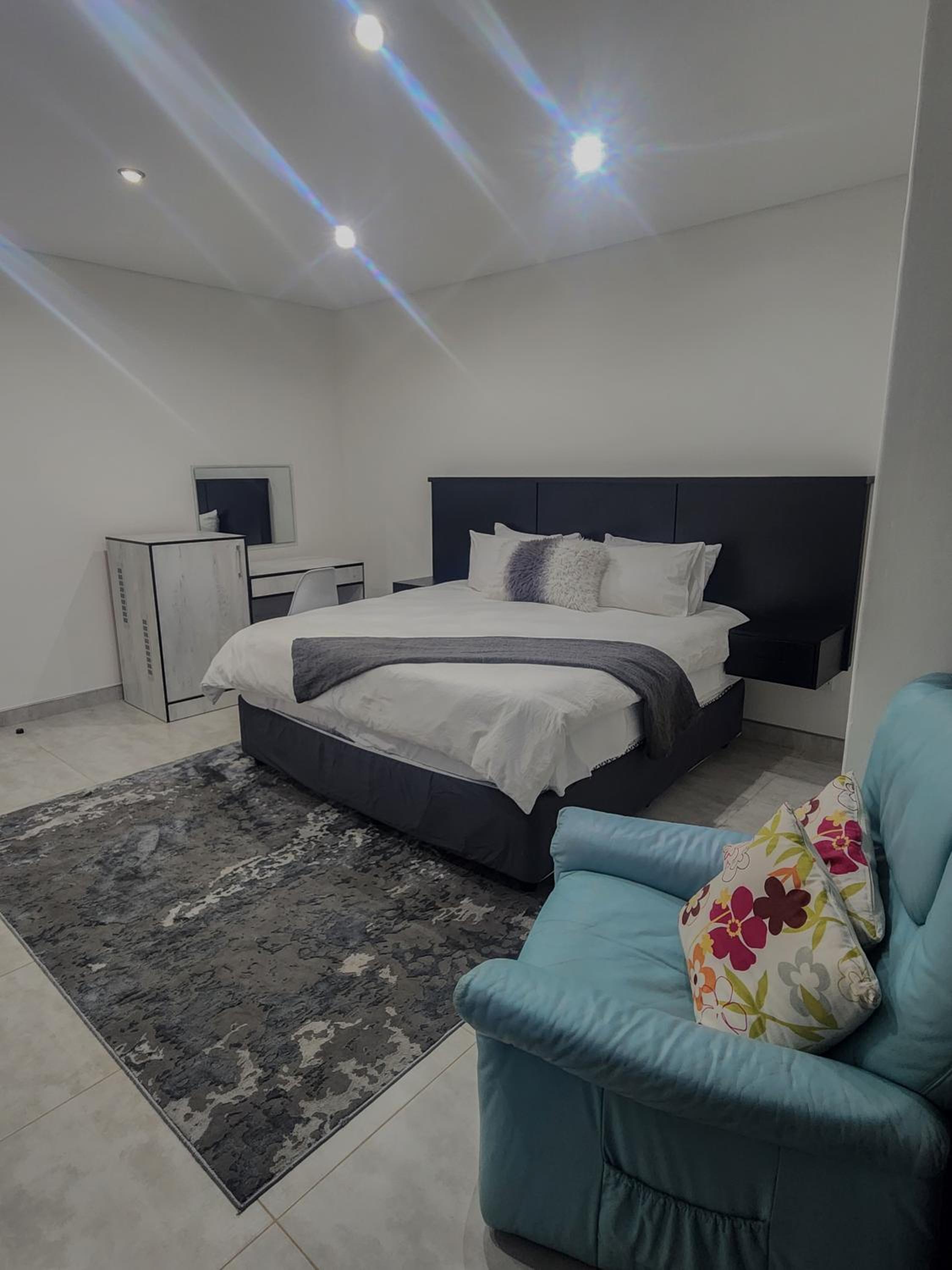 King Room - Photo 1