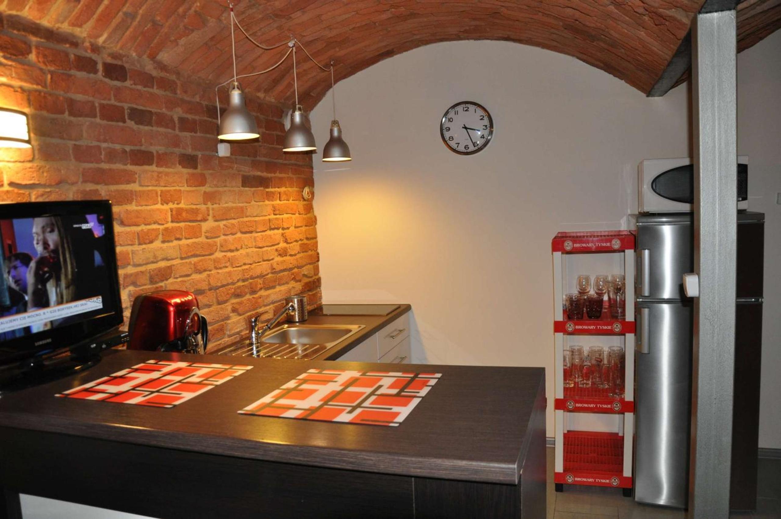 Loft - Photo 2