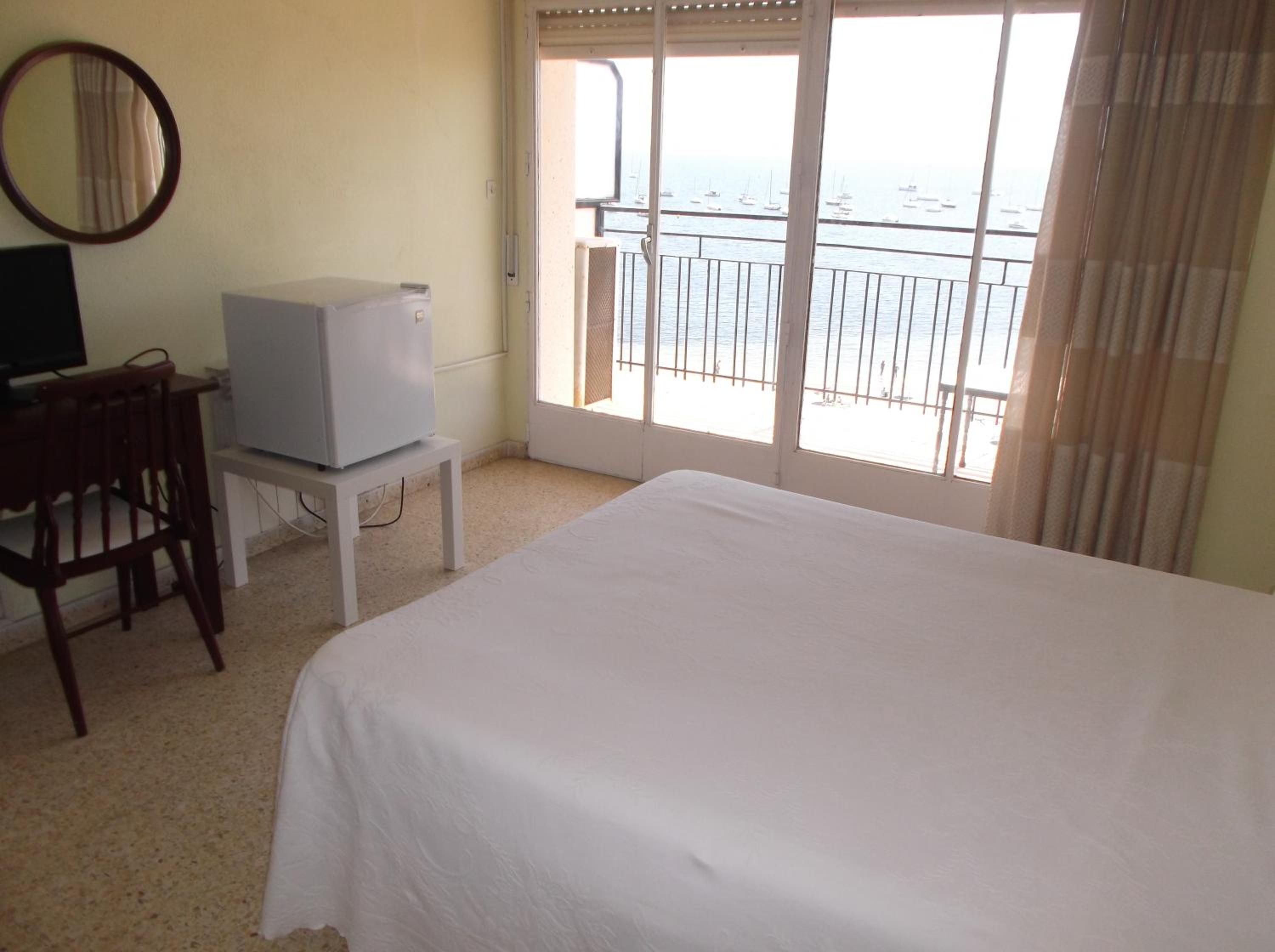 Habitación Doble con Vista al Mar