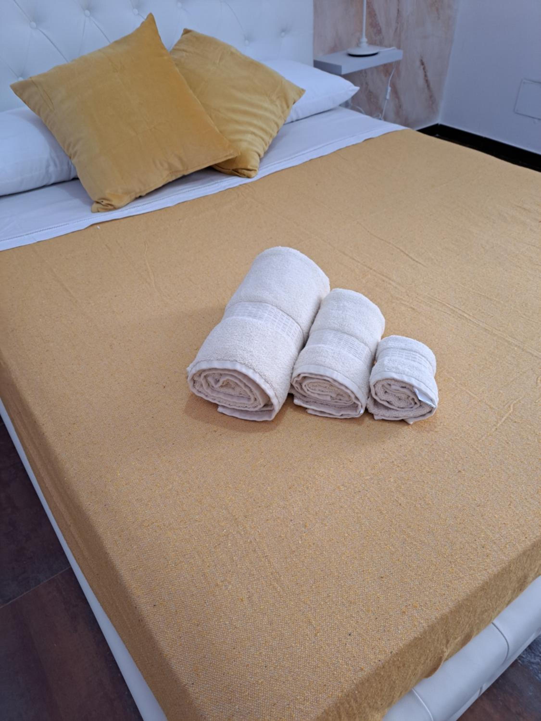 Deluxe Double Room with Extra Bed