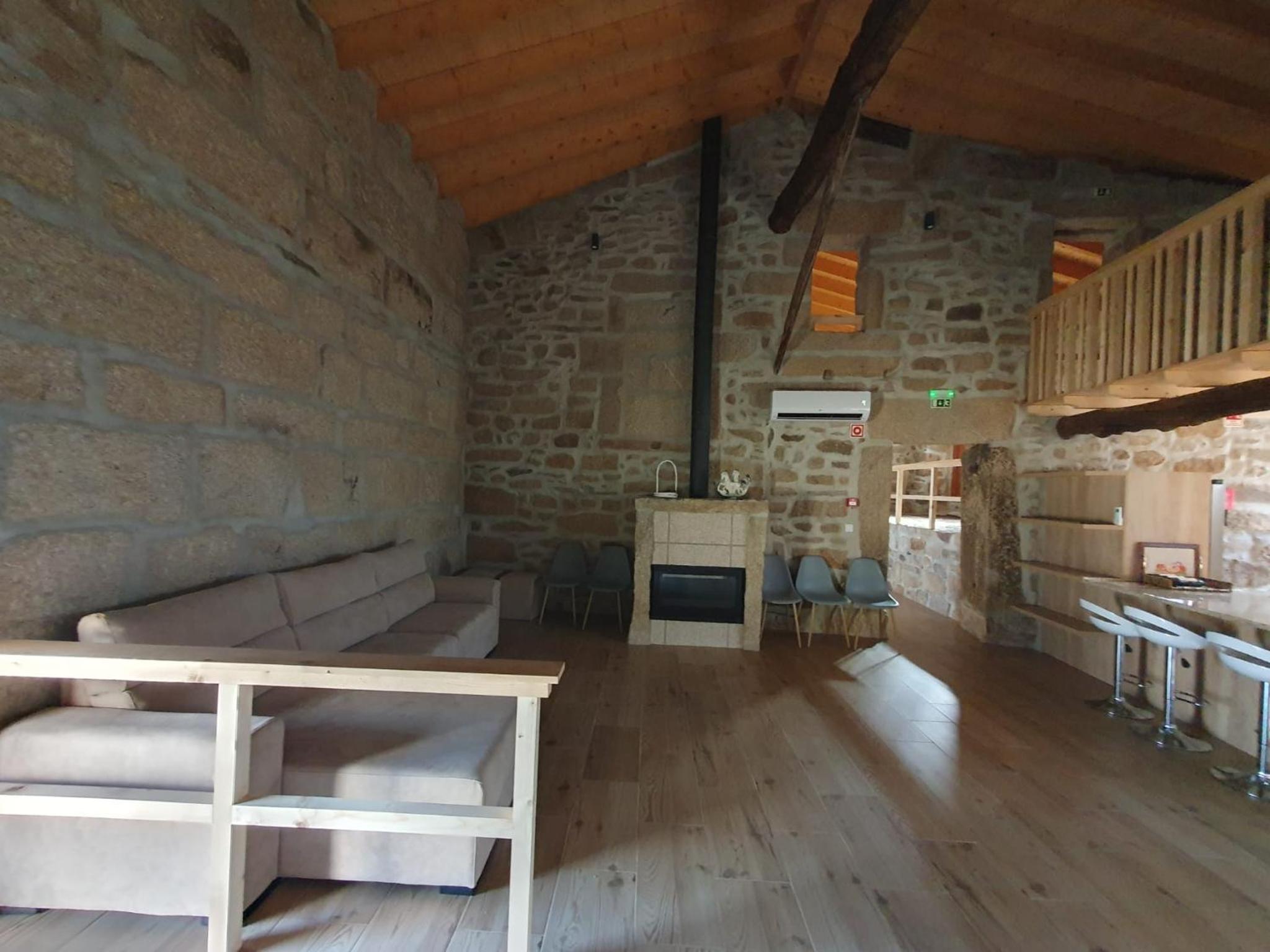 Triple Room with Private Bathroom photo 2