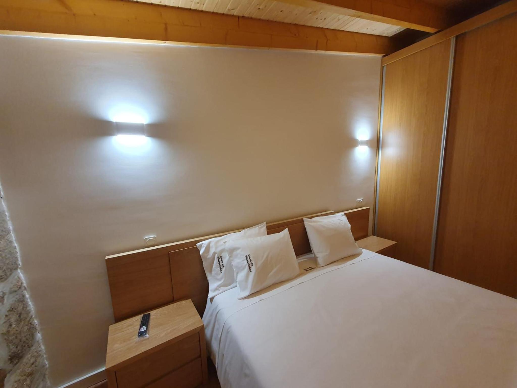 Quadruple Room with Private Bathroom photo 3