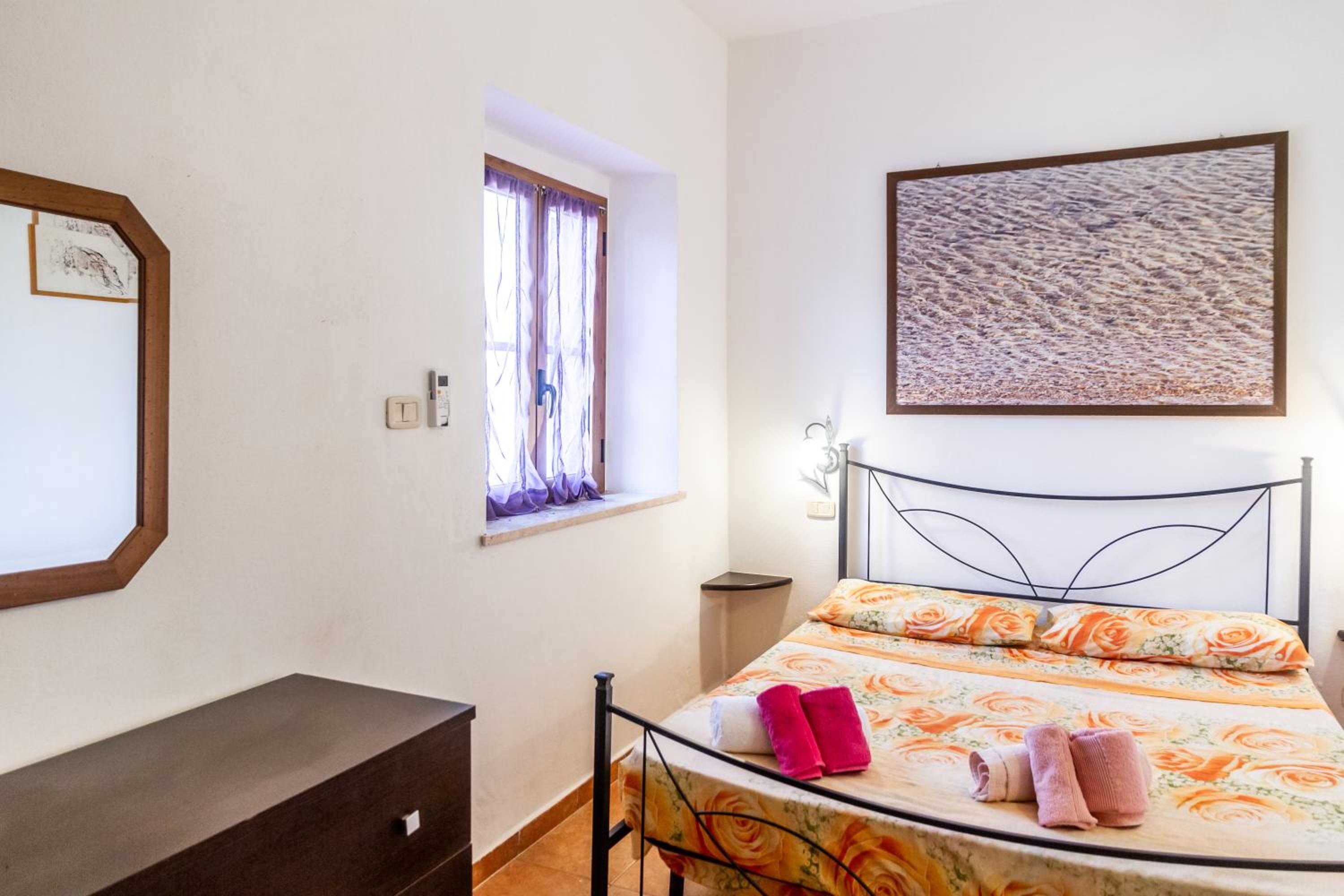 Two-Bedroom Apartment with Pool View photo 1