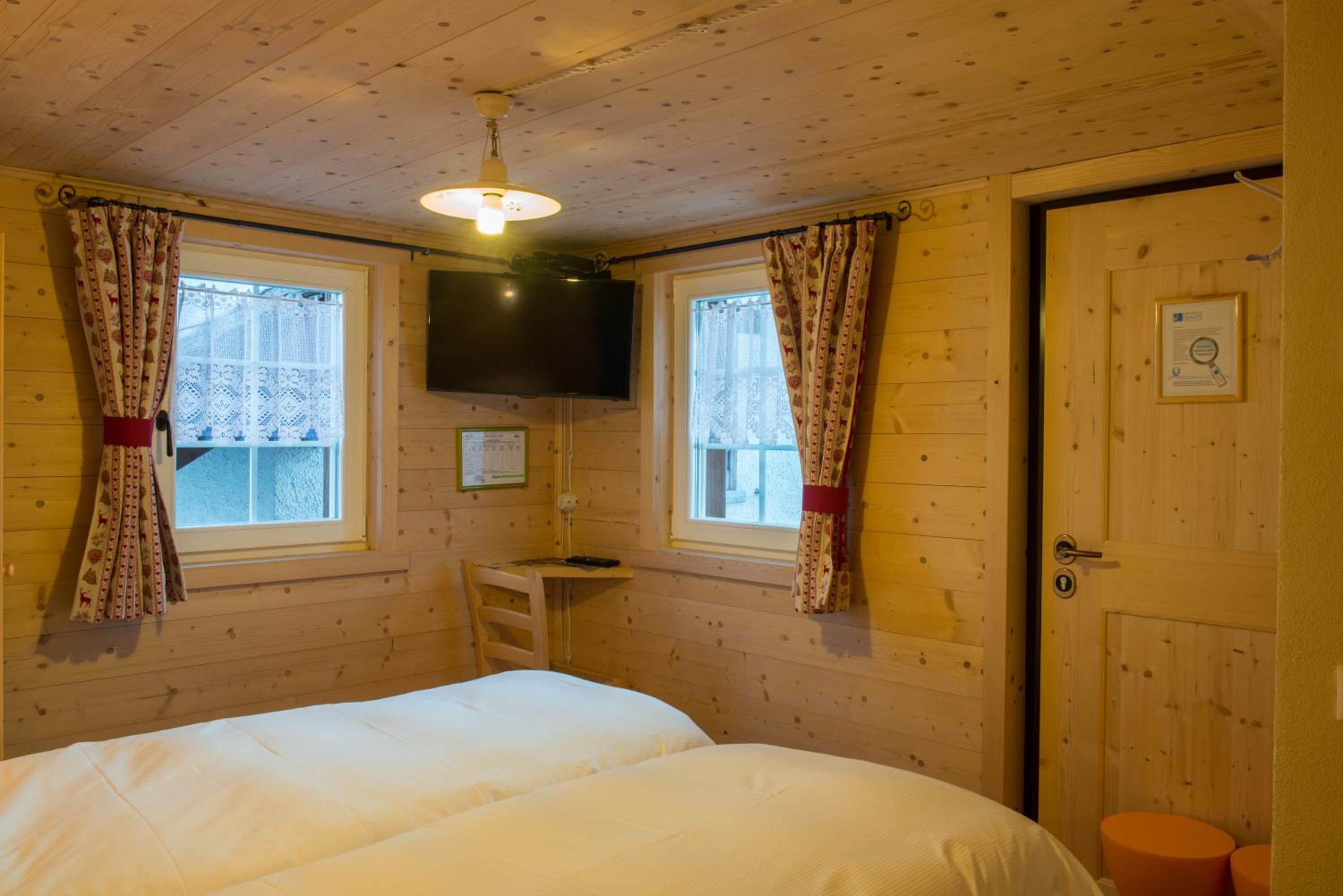 Double Room with Private Bathroom photo 2