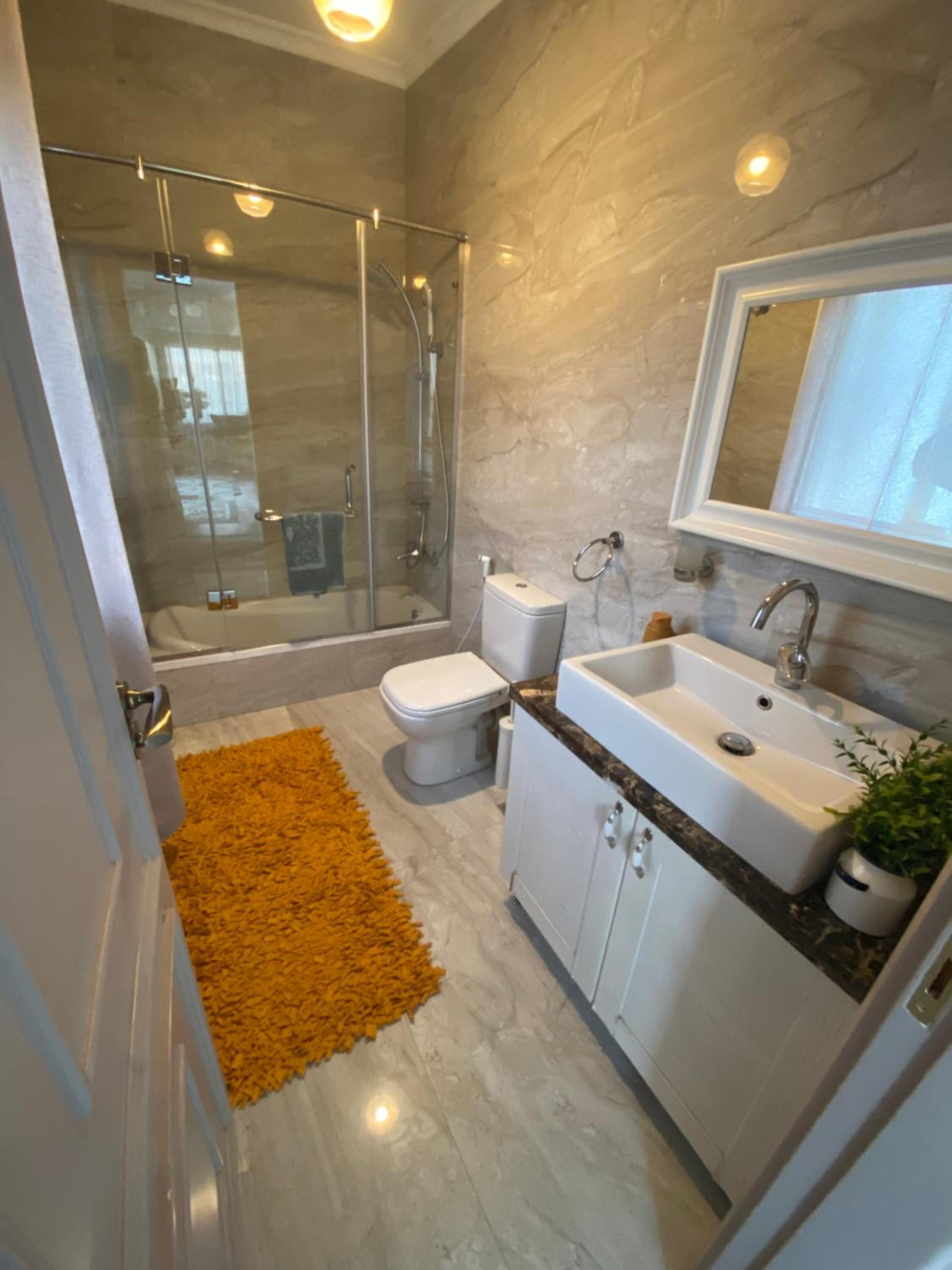 Superior Apartment
