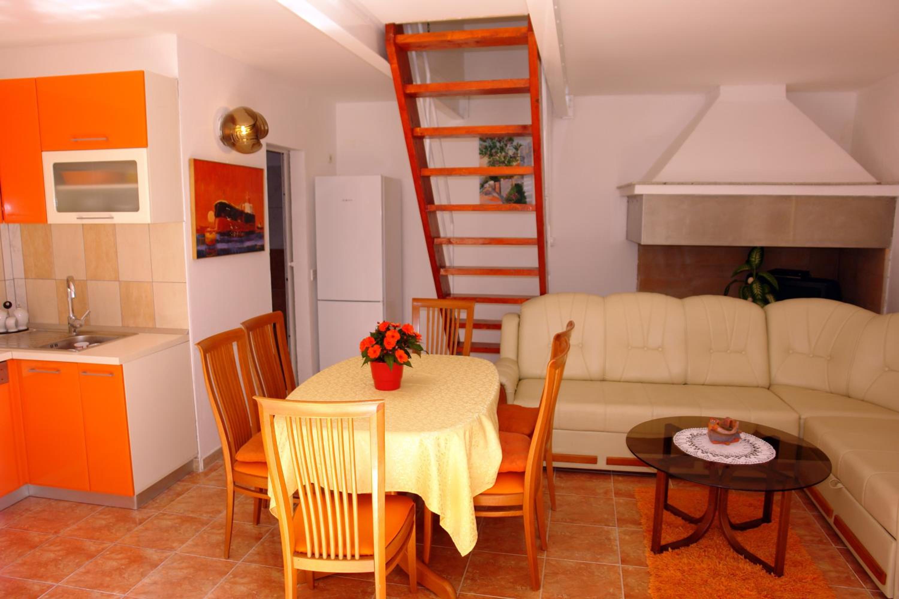 Duplex Two-Bedroom Apartment photo 2