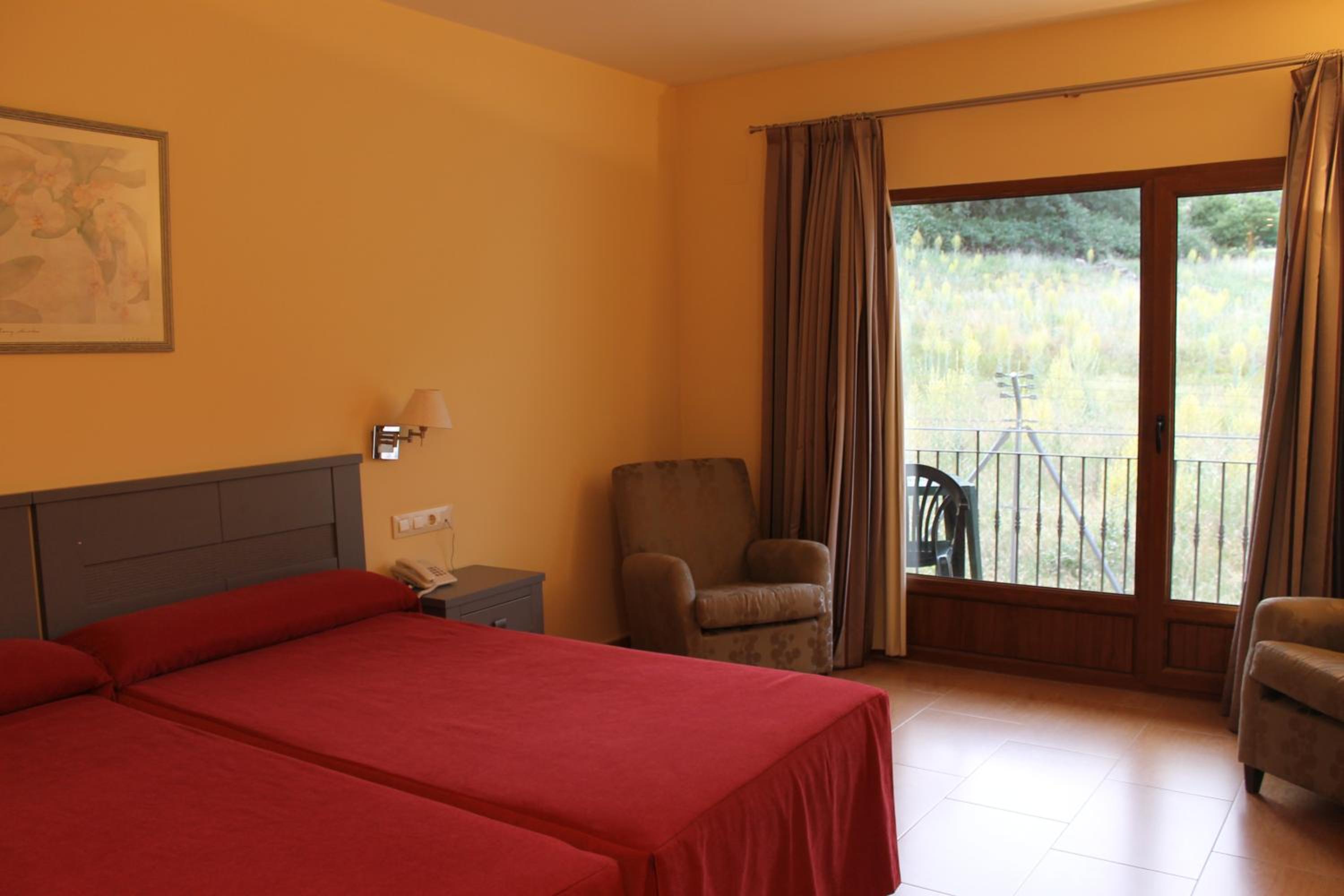 Habitación Estándar con Dos Camas Individuales