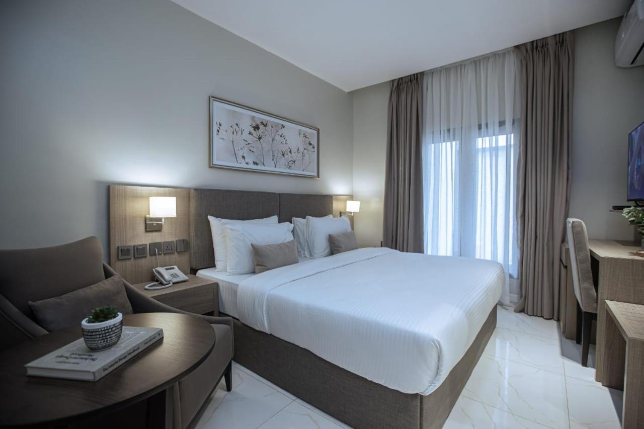 Standard Double Room - Photo 21