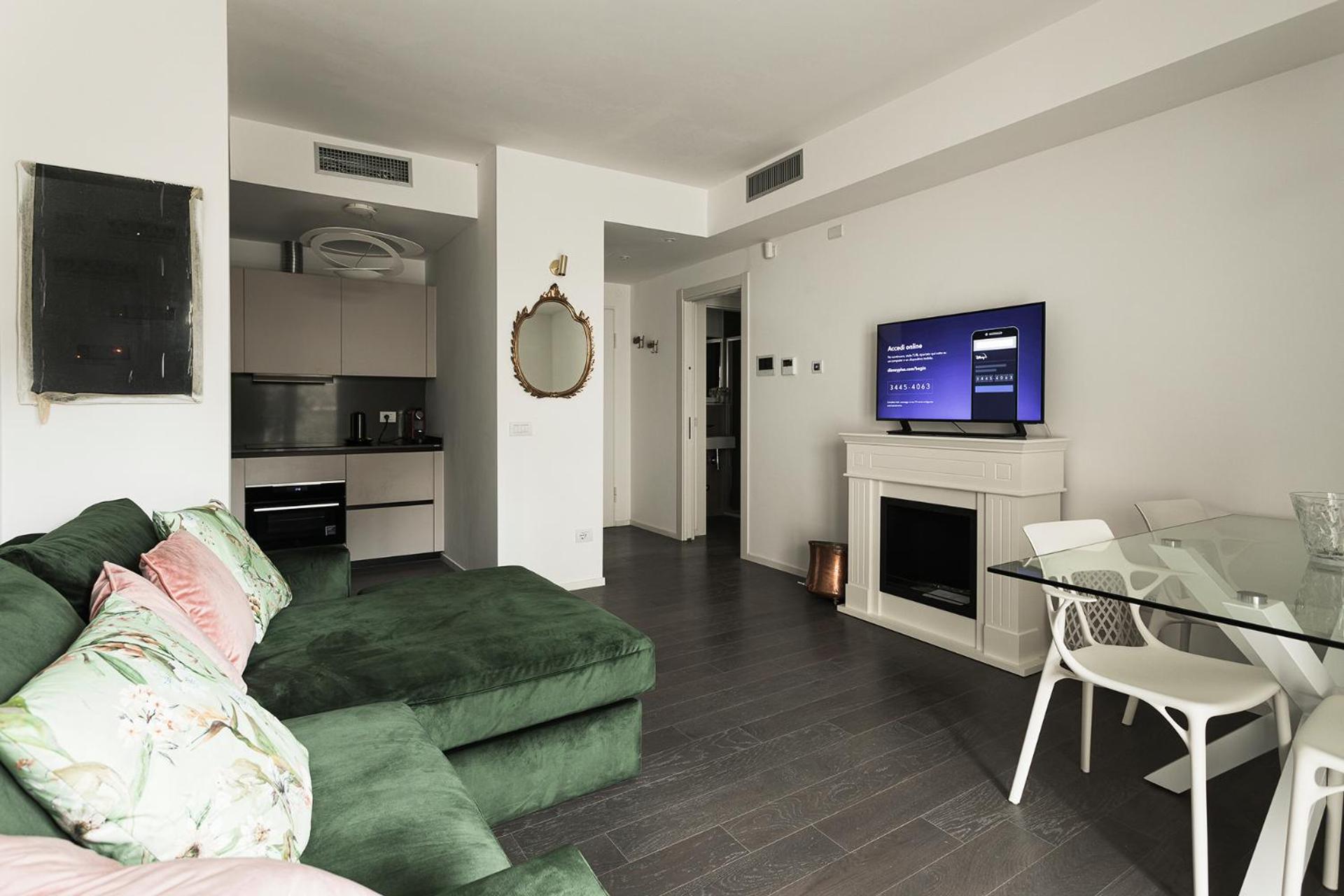 One-Bedroom Apartment