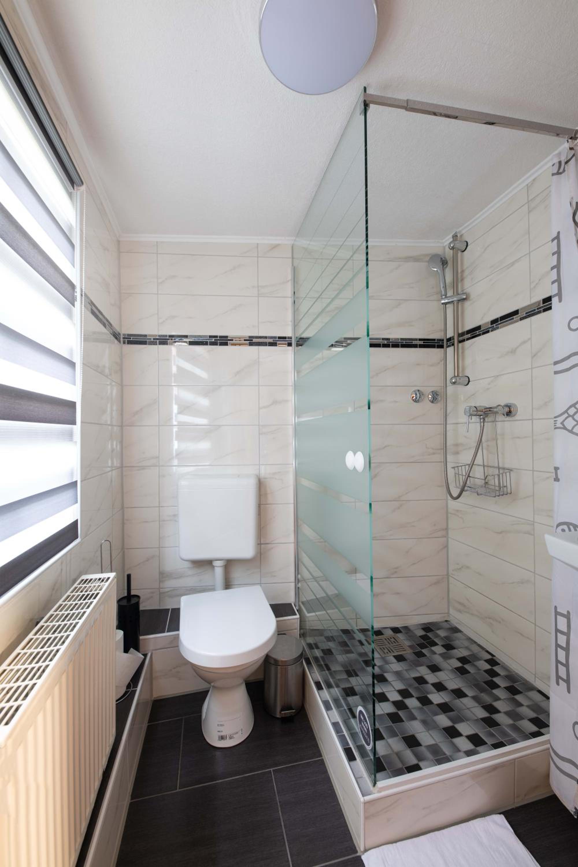 Single Room photo 2
