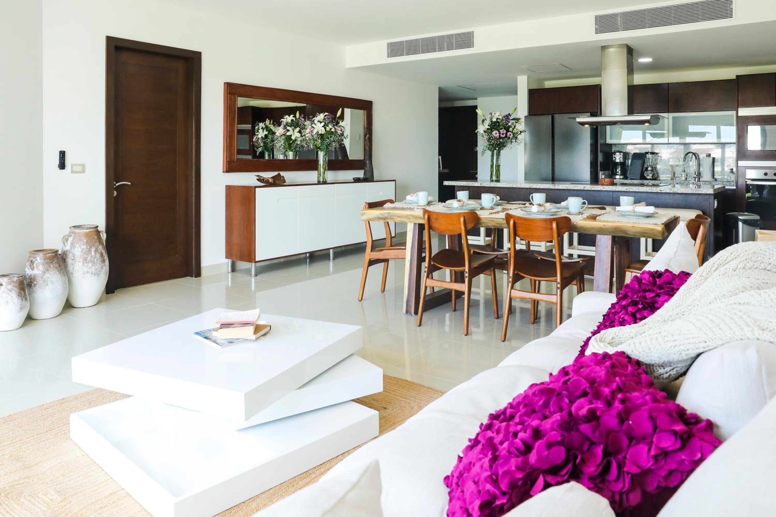 Two-Bedroom Apartment - Photo 9