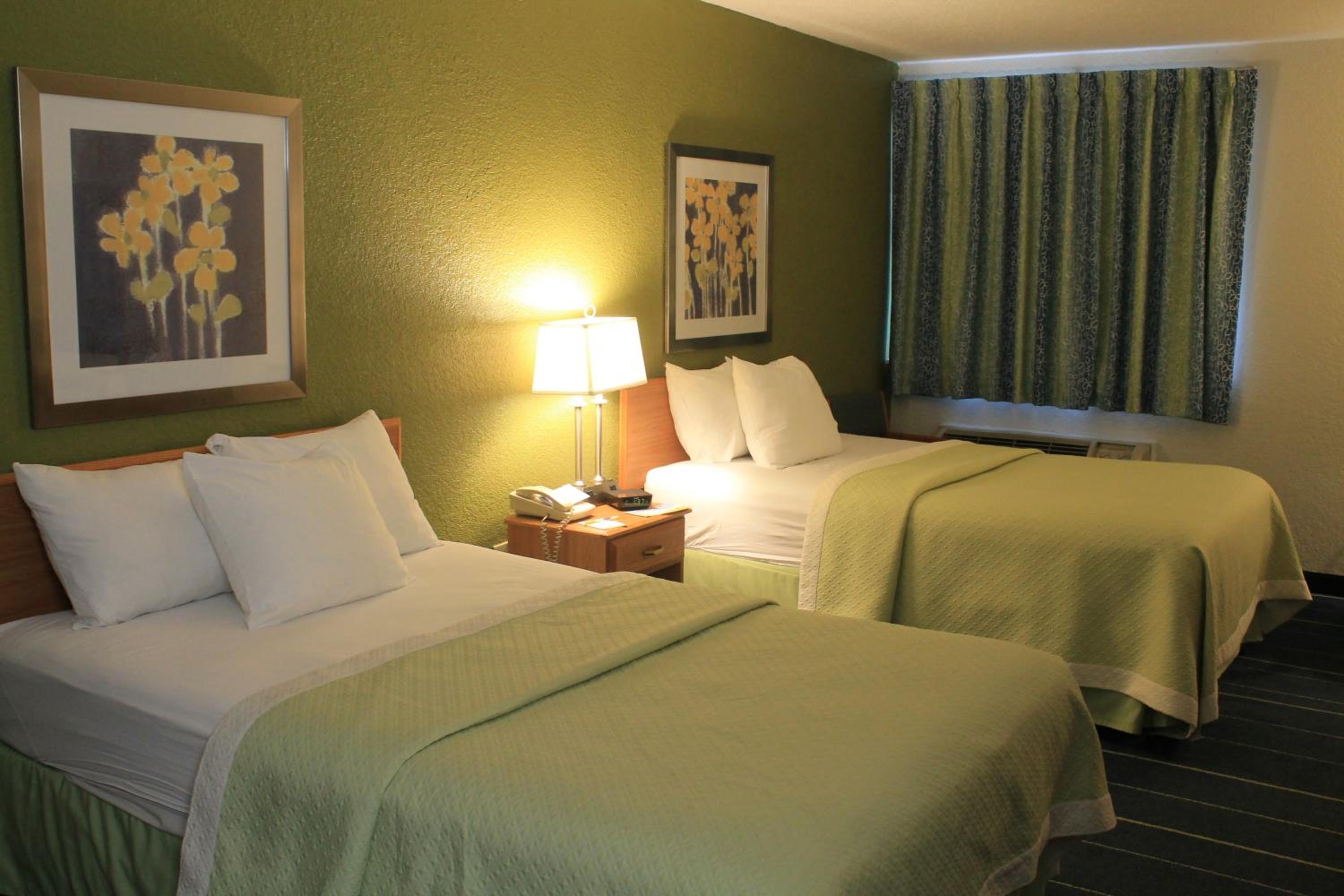 Standard Room with Two Double Beds - Non-Smoking - Photo 1