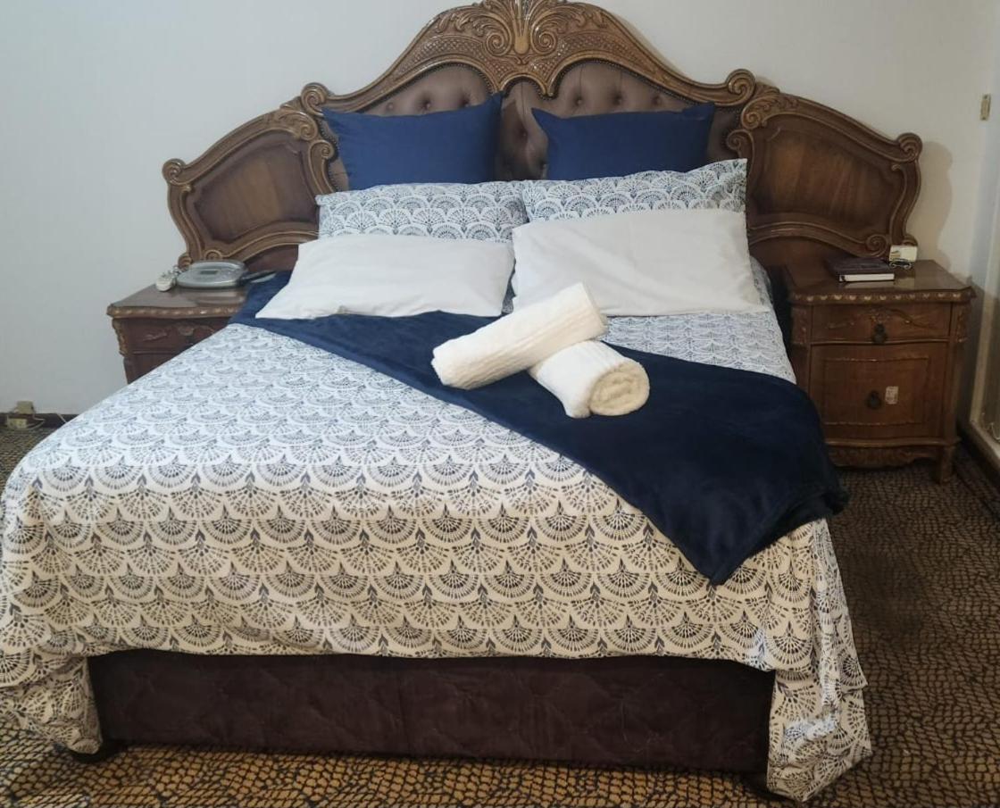Double Room with Private Bathroom photo 1