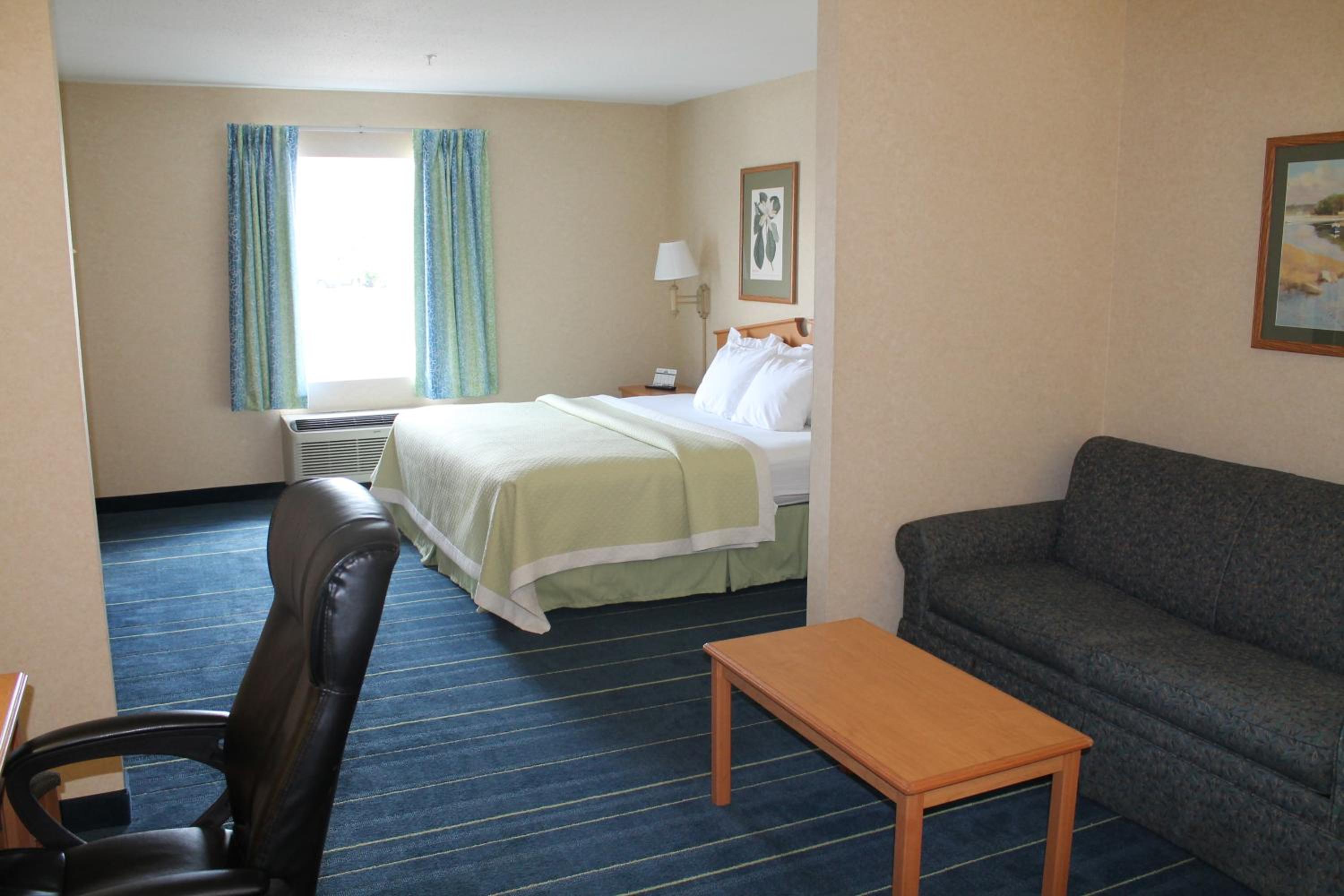 King Studio Suite -  Non-Smoking - Photo 1