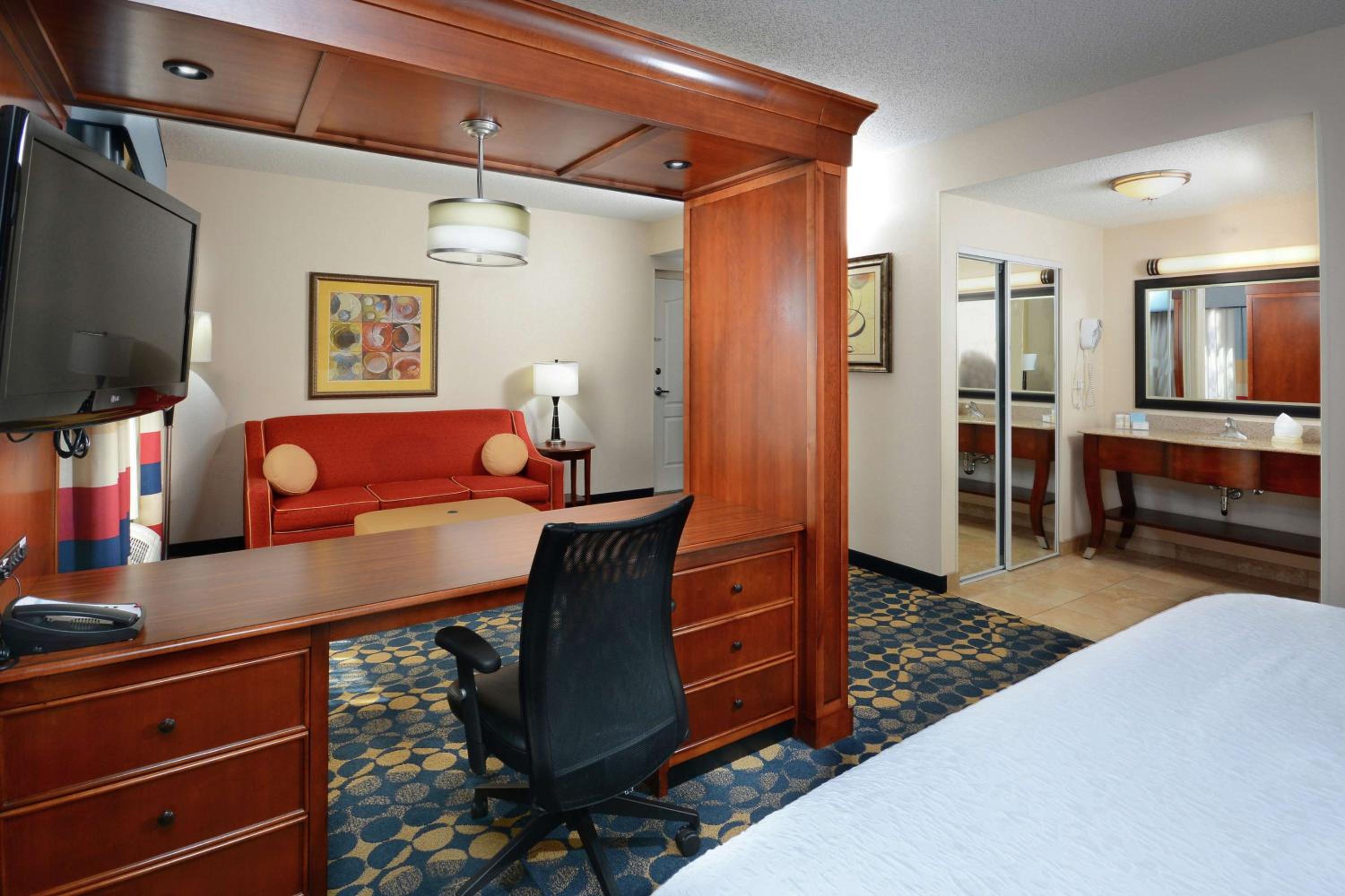 King Studio Suite - Non Smoking - Photo 2