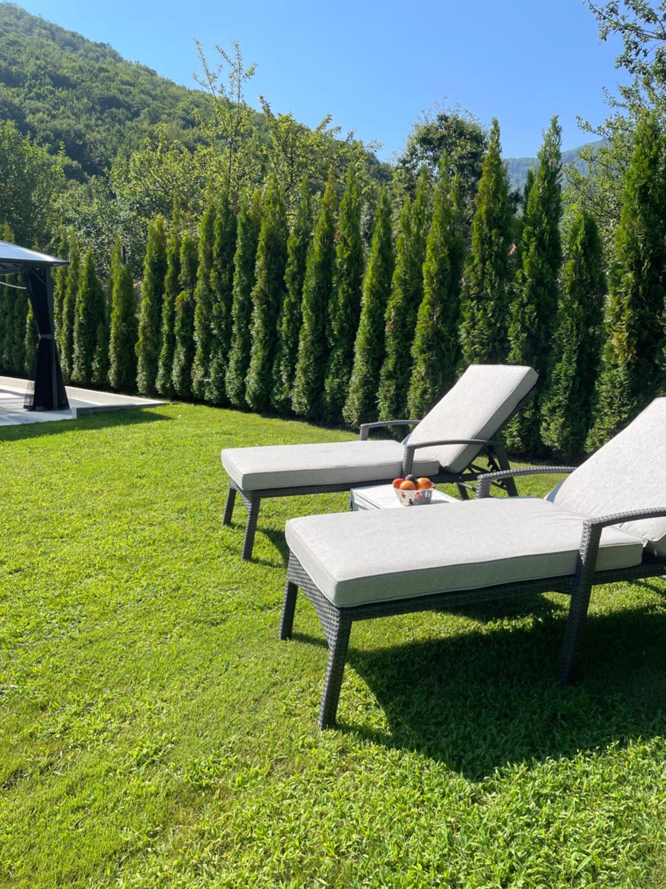 Villa photo 3
