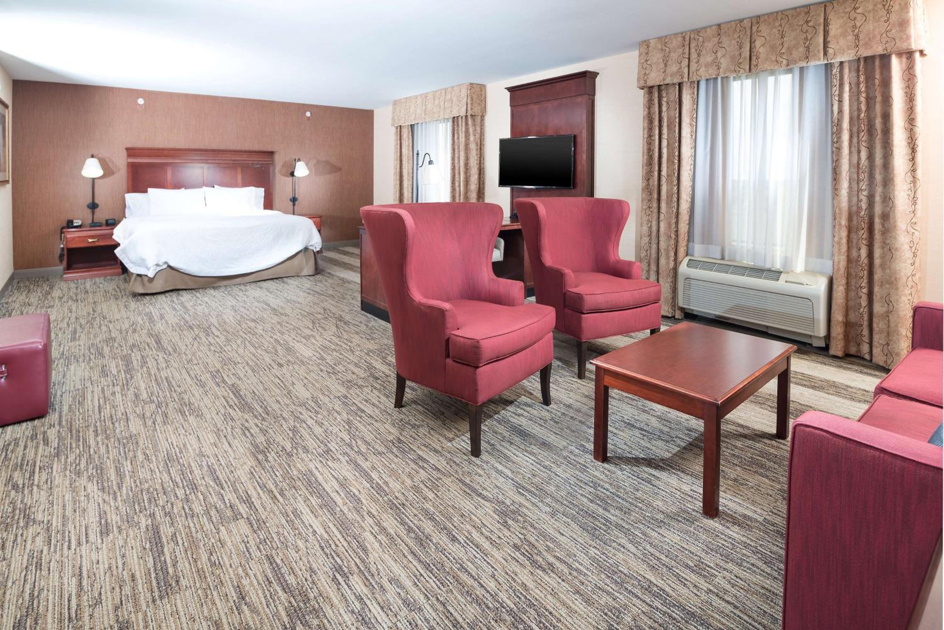 King Room - Hearing Access/Non-Smoking - Photo 2